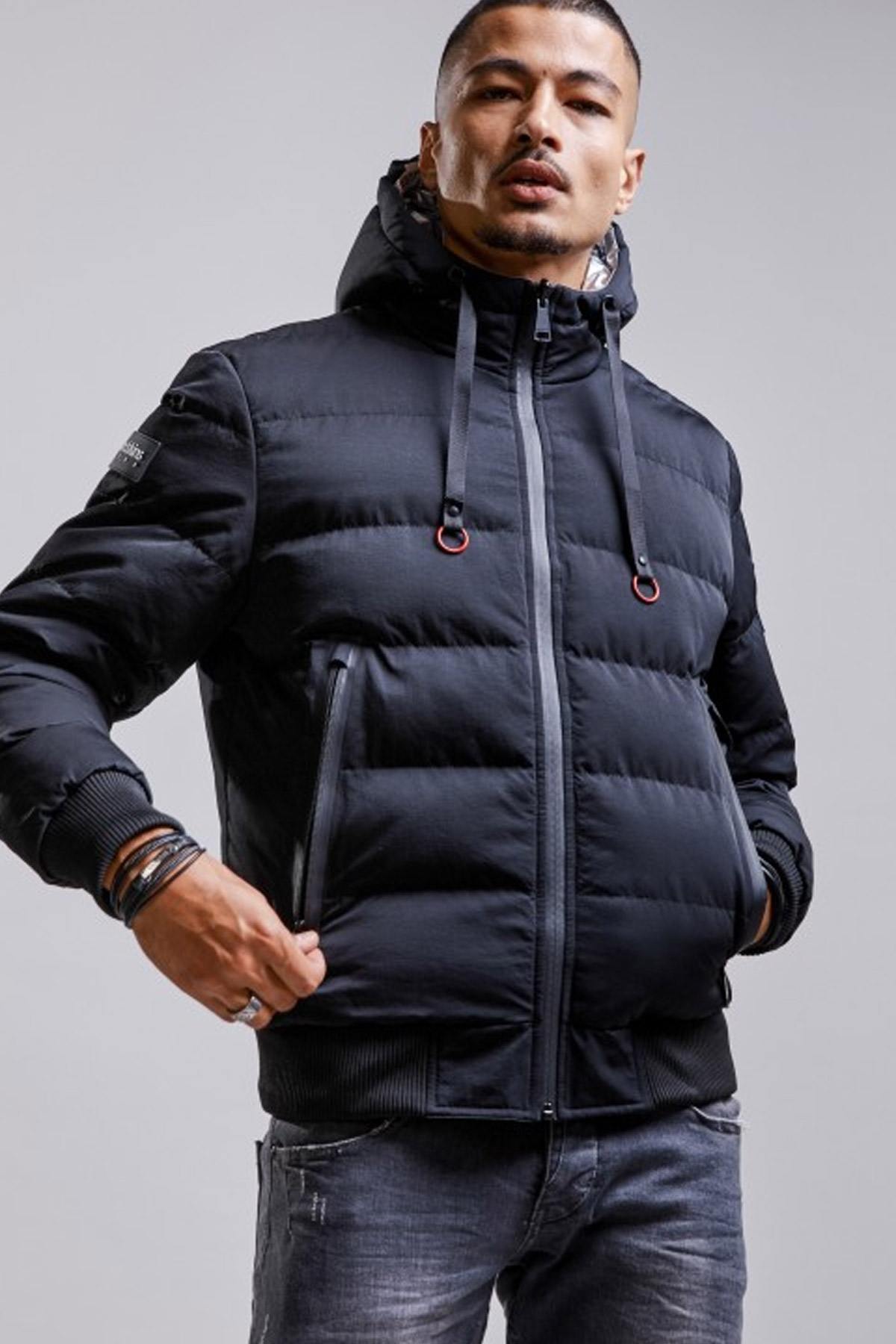 Reversible hooded down jacket - Image n°1