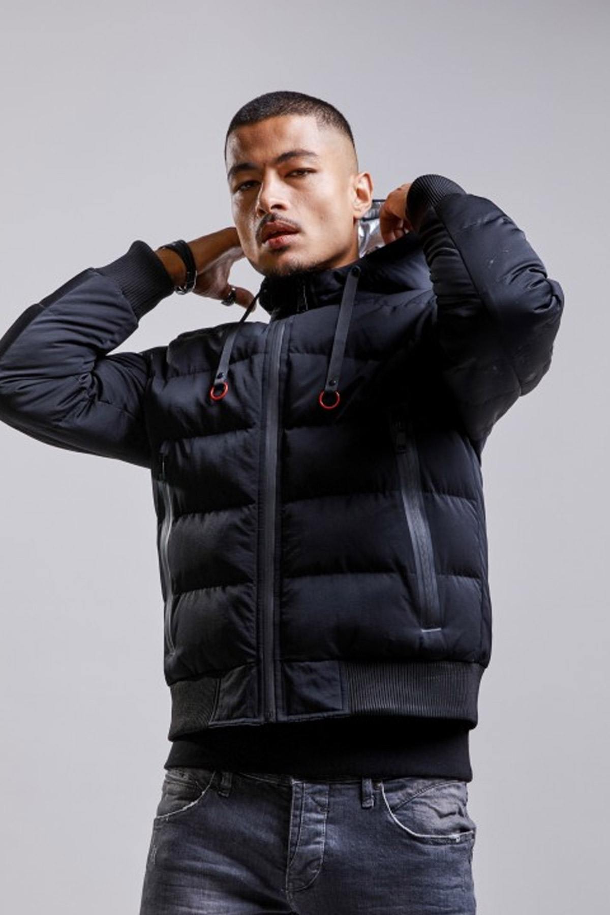 Reversible hooded down jacket - Image n°4