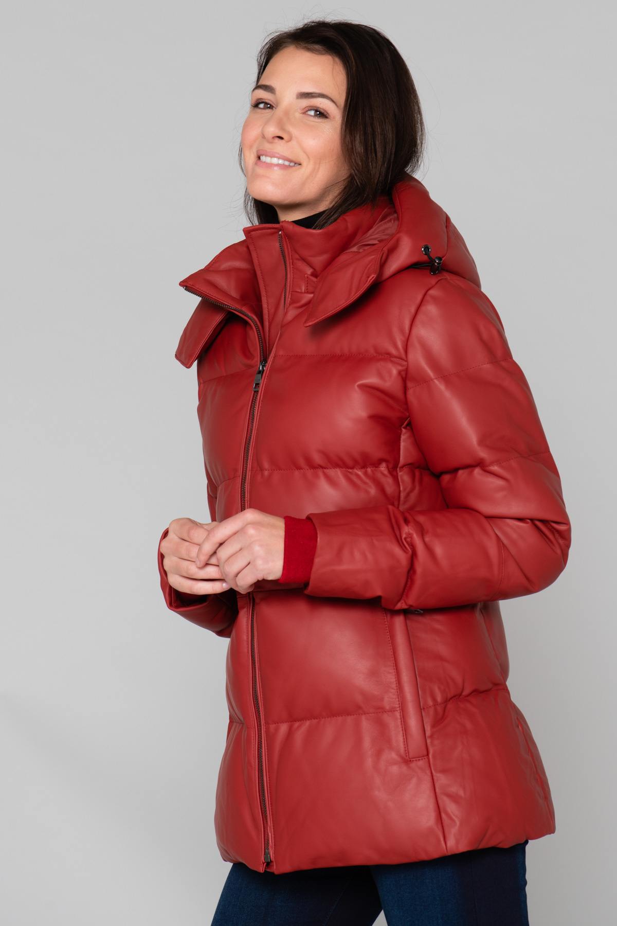 Chic red sportswear down jacket - Image n°5