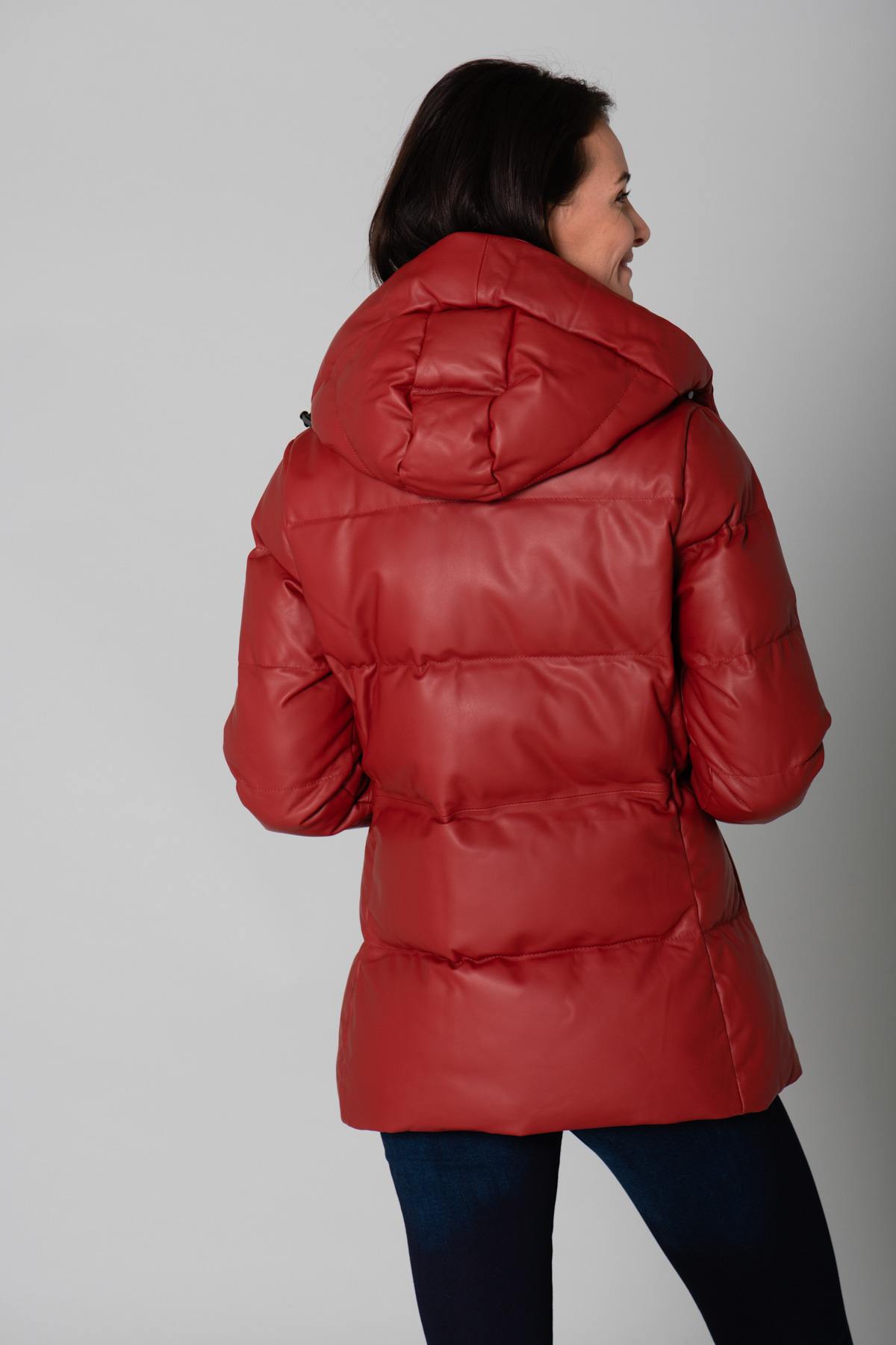 Chic red sportswear down jacket - Image n°7