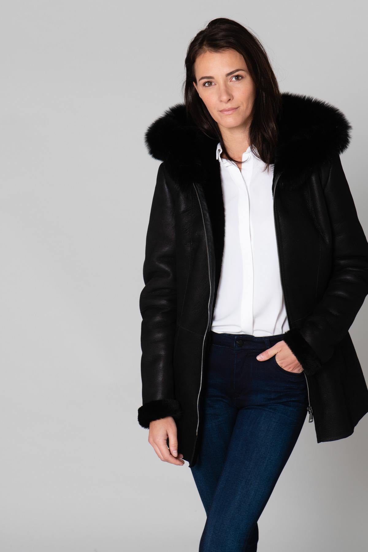 Women's shearling coat - Image n°1