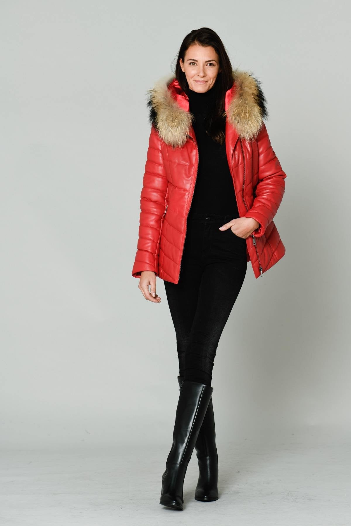 Red fur collar down jacket - Image n°2