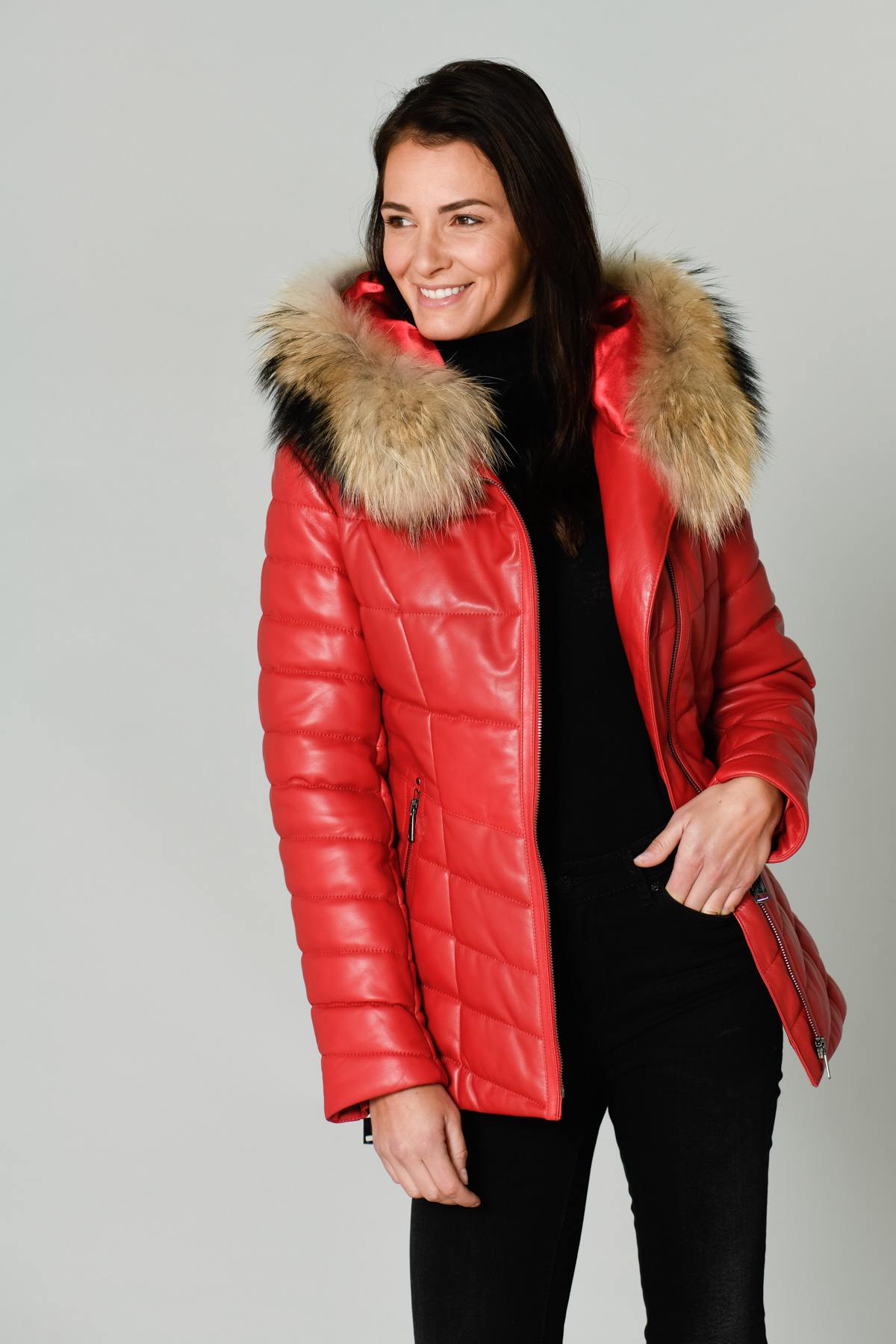 Red fur collar down jacket - Image n°7