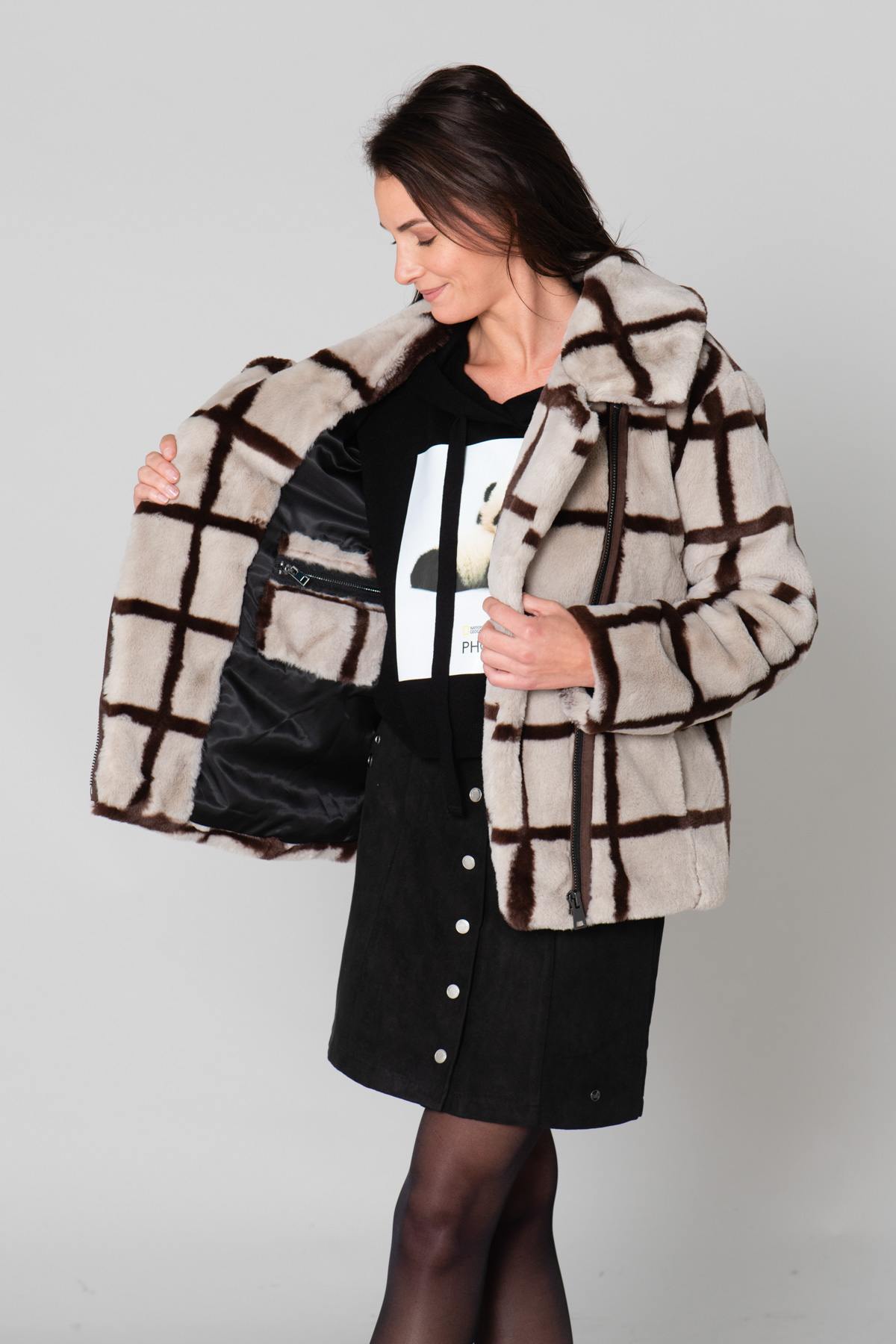 Striped faux fur - Image n°5