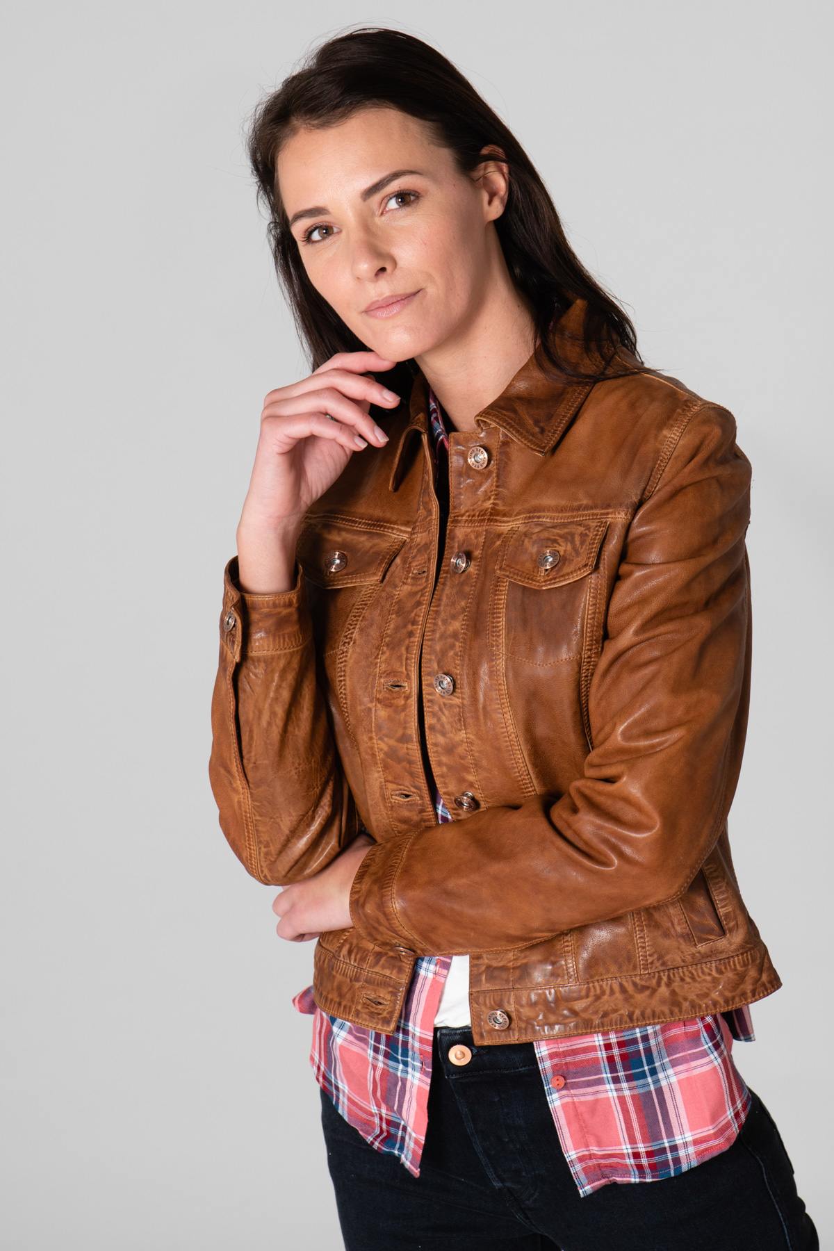 Cognac leather jacket with shirt collar - Image n°4