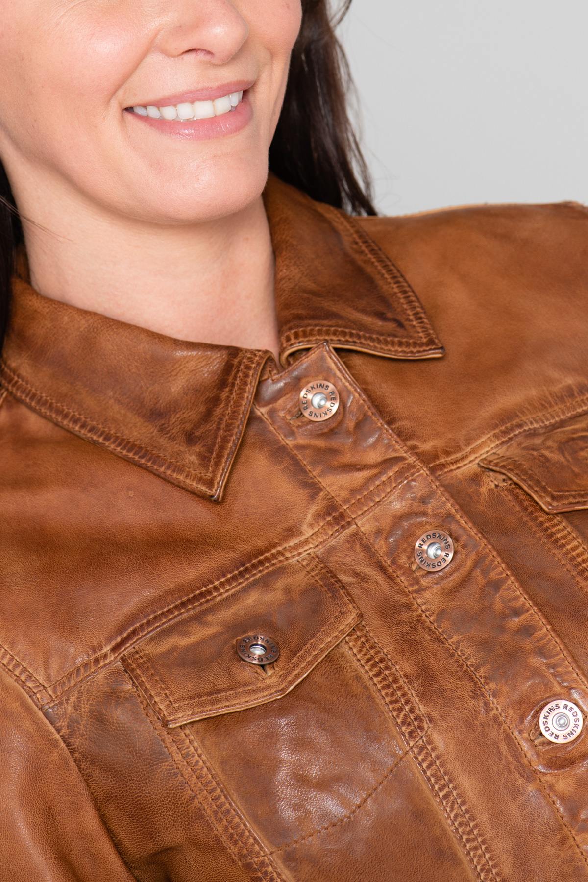 Cognac leather jacket with shirt collar - Image n°7