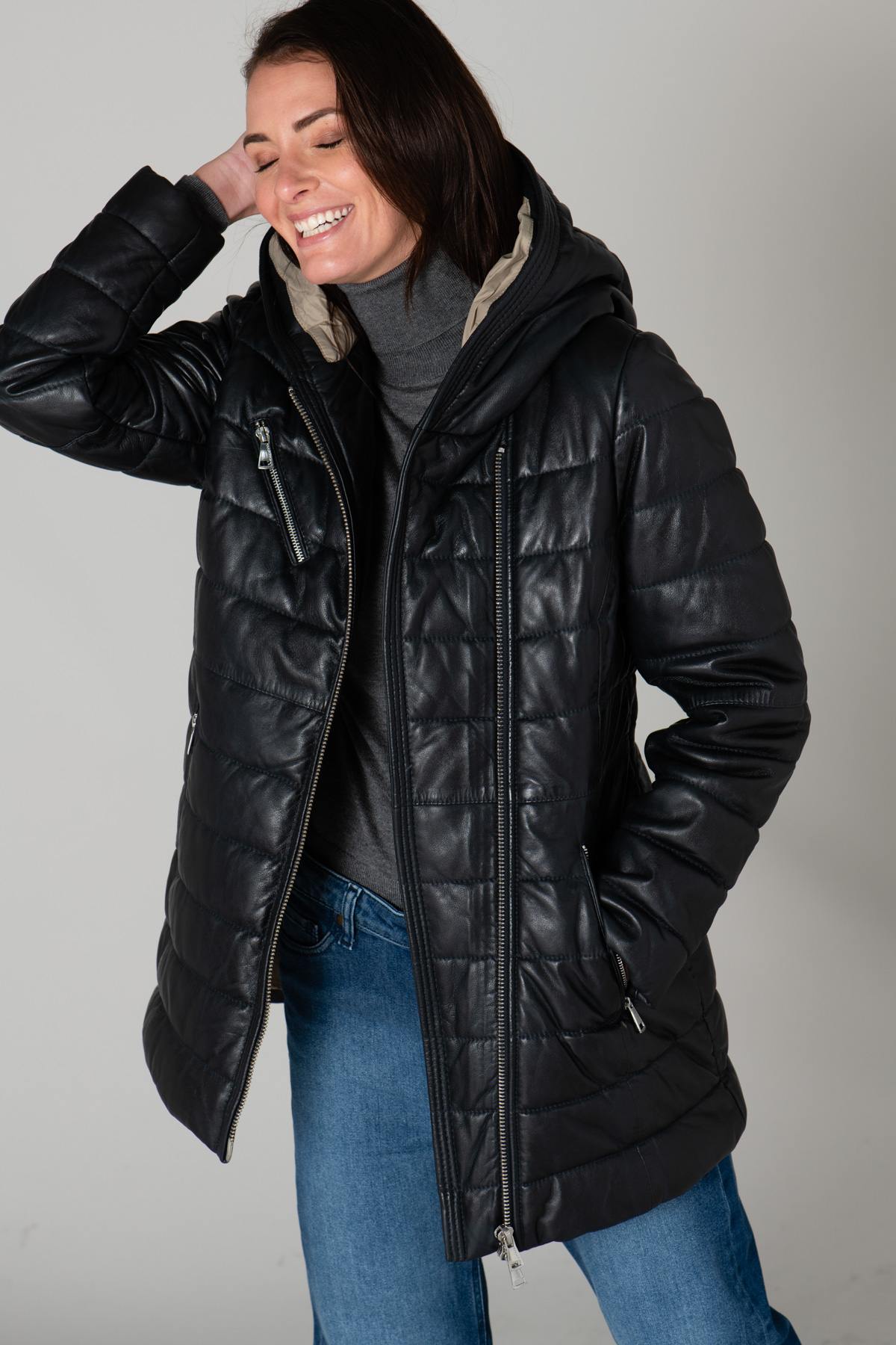 Long navy blue leather down jacket - Image n°3