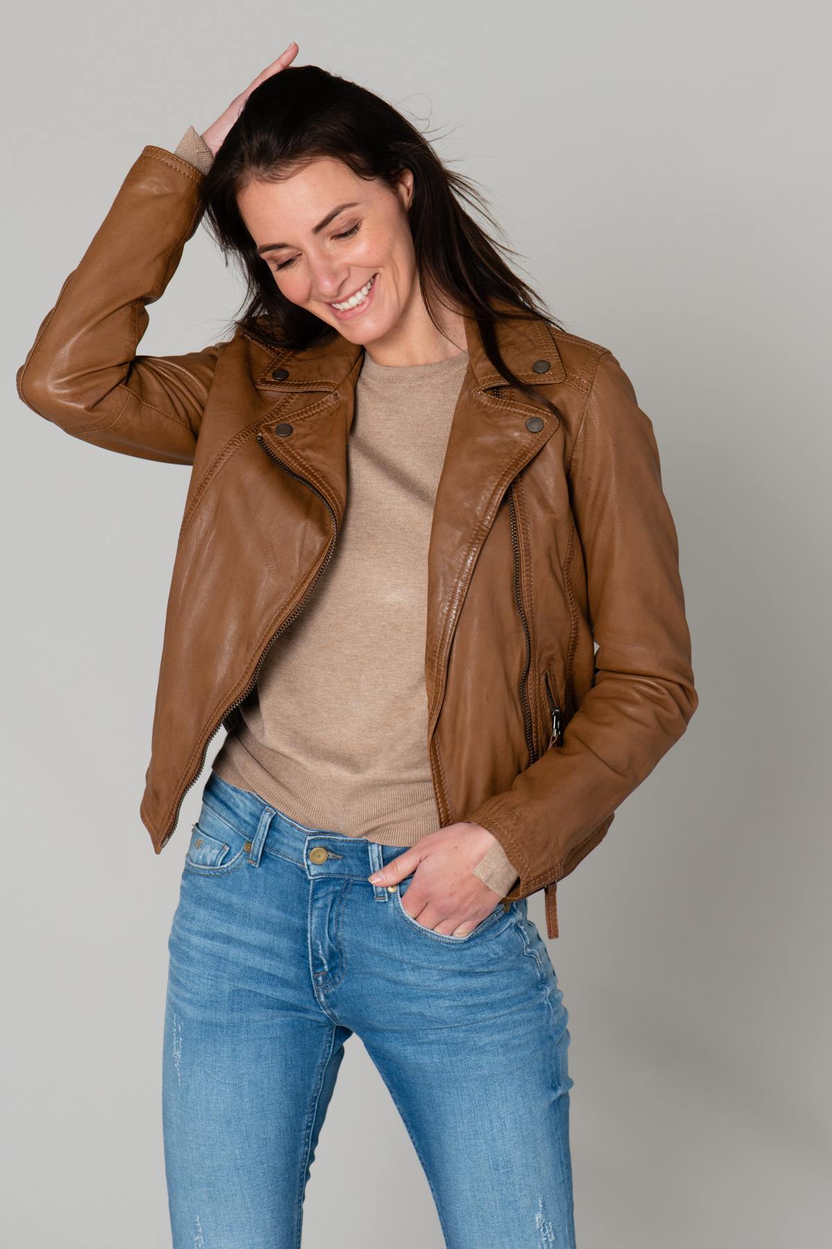 Women's cognac leather Biker Jacket - Image n°1