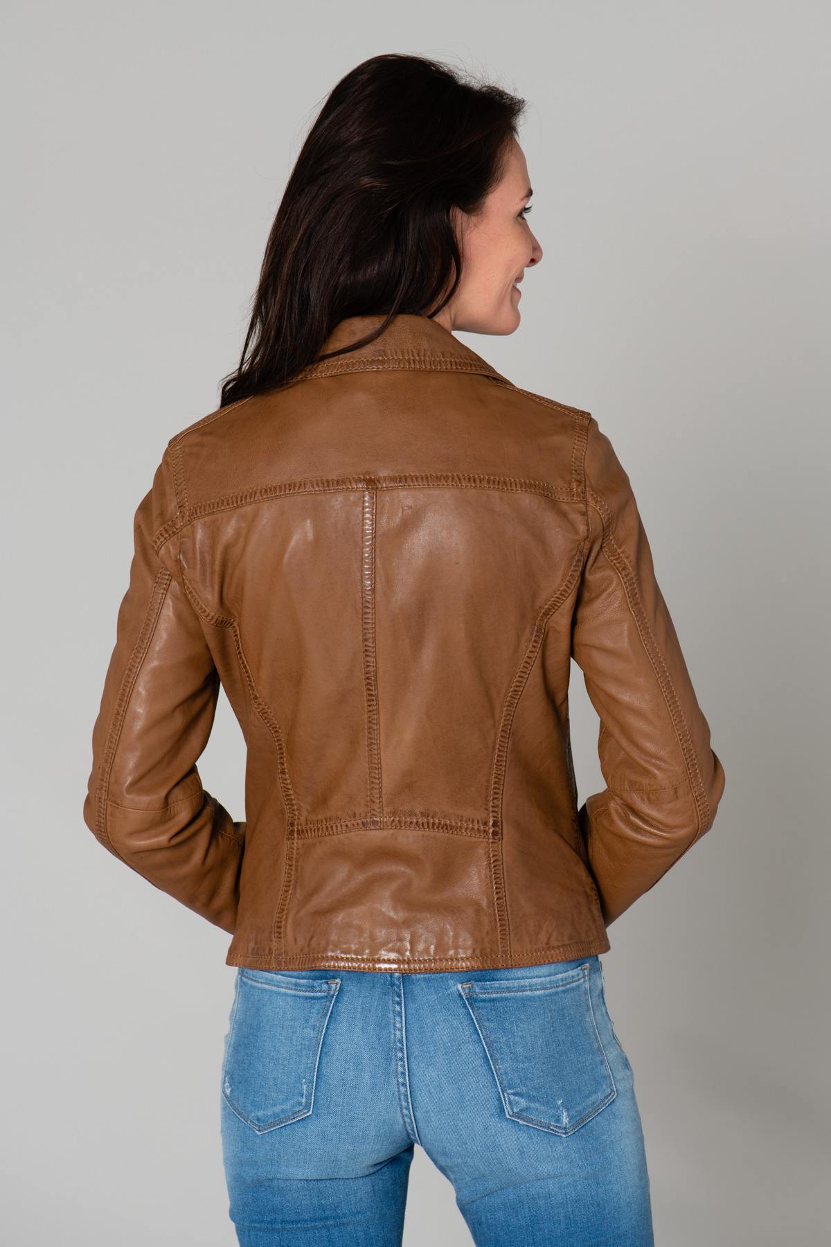 Women's cognac leather Biker Jacket - Image n°6