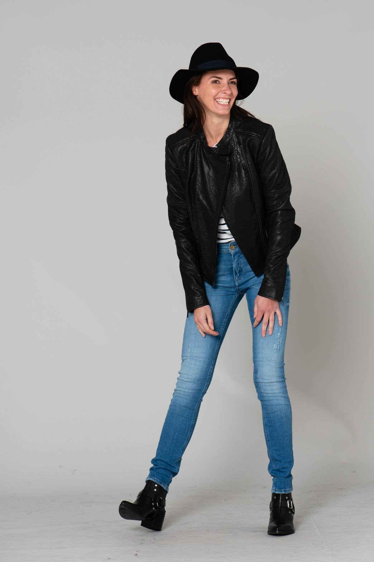 Women's leather biker jacket - Image n°2