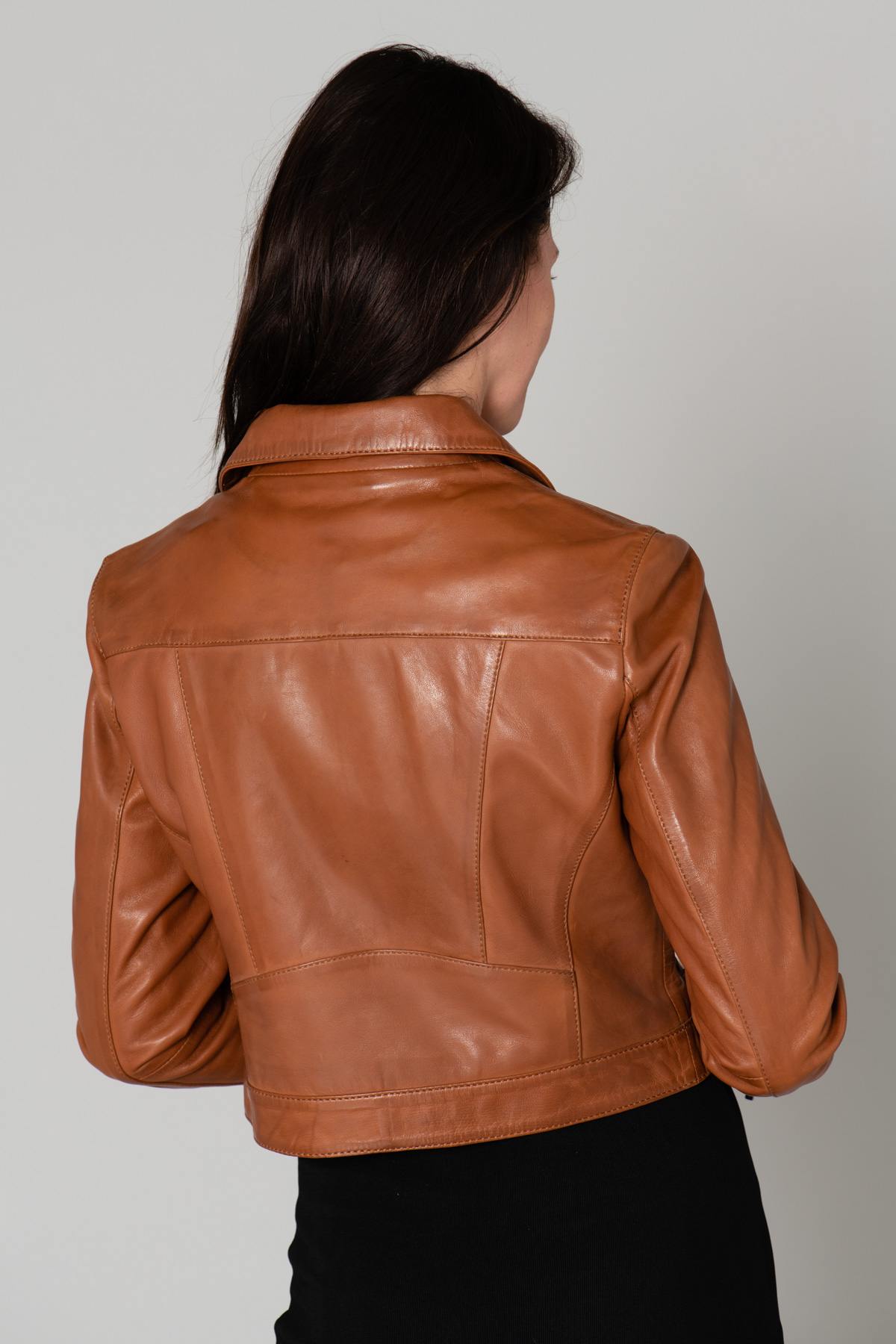 Short Biker Jacket in cognac leather - Image n°6