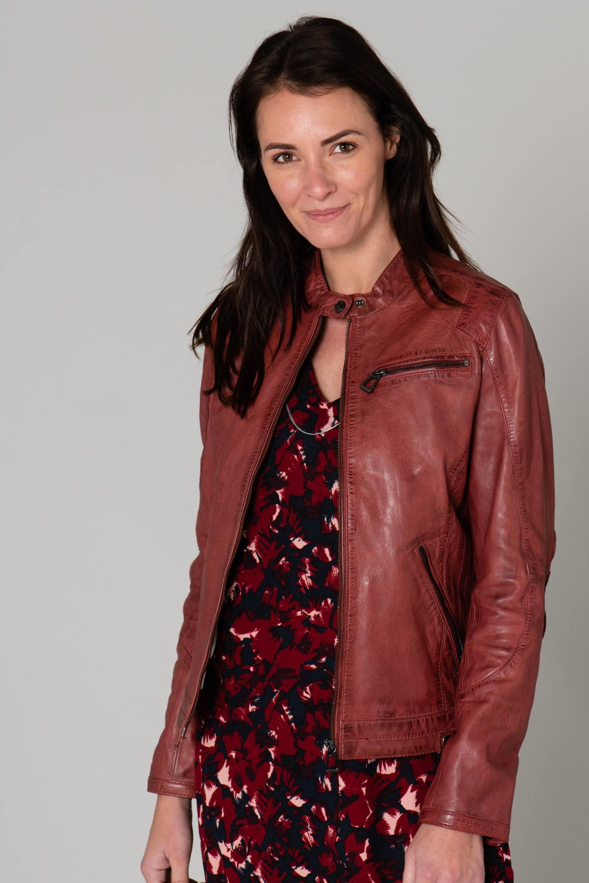 Distressed red leather jacket - Image n°3