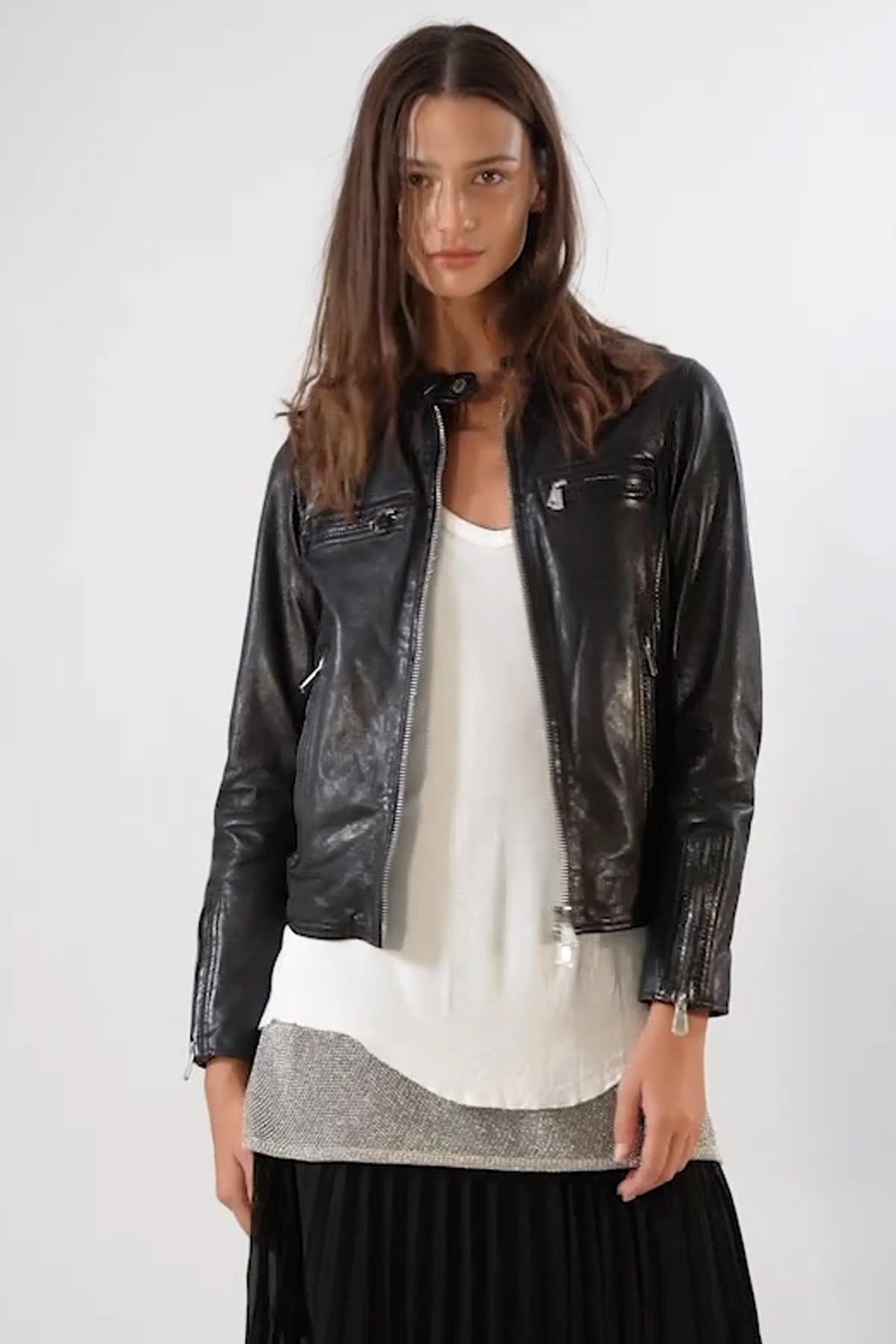 Women's black leather jacket - Image n°5