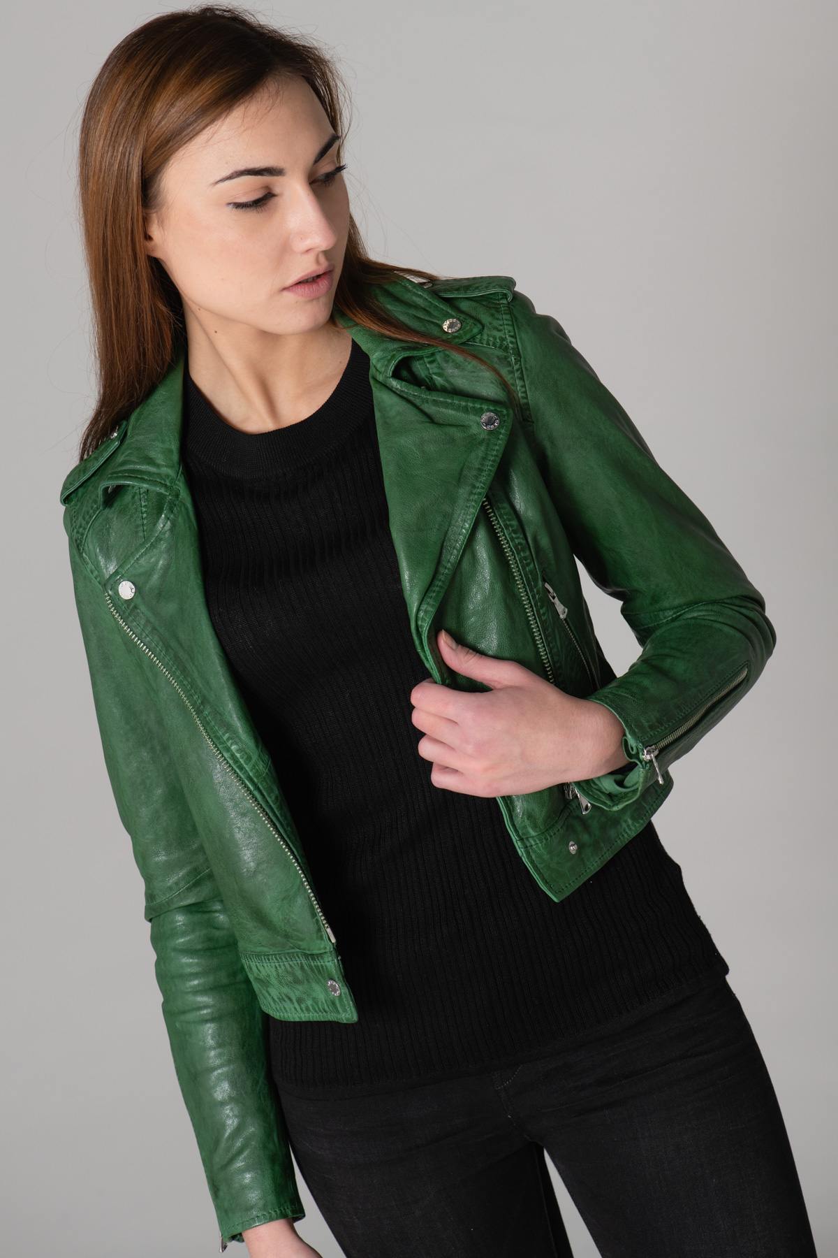 Short green leather Biker Jacket - Image n°8