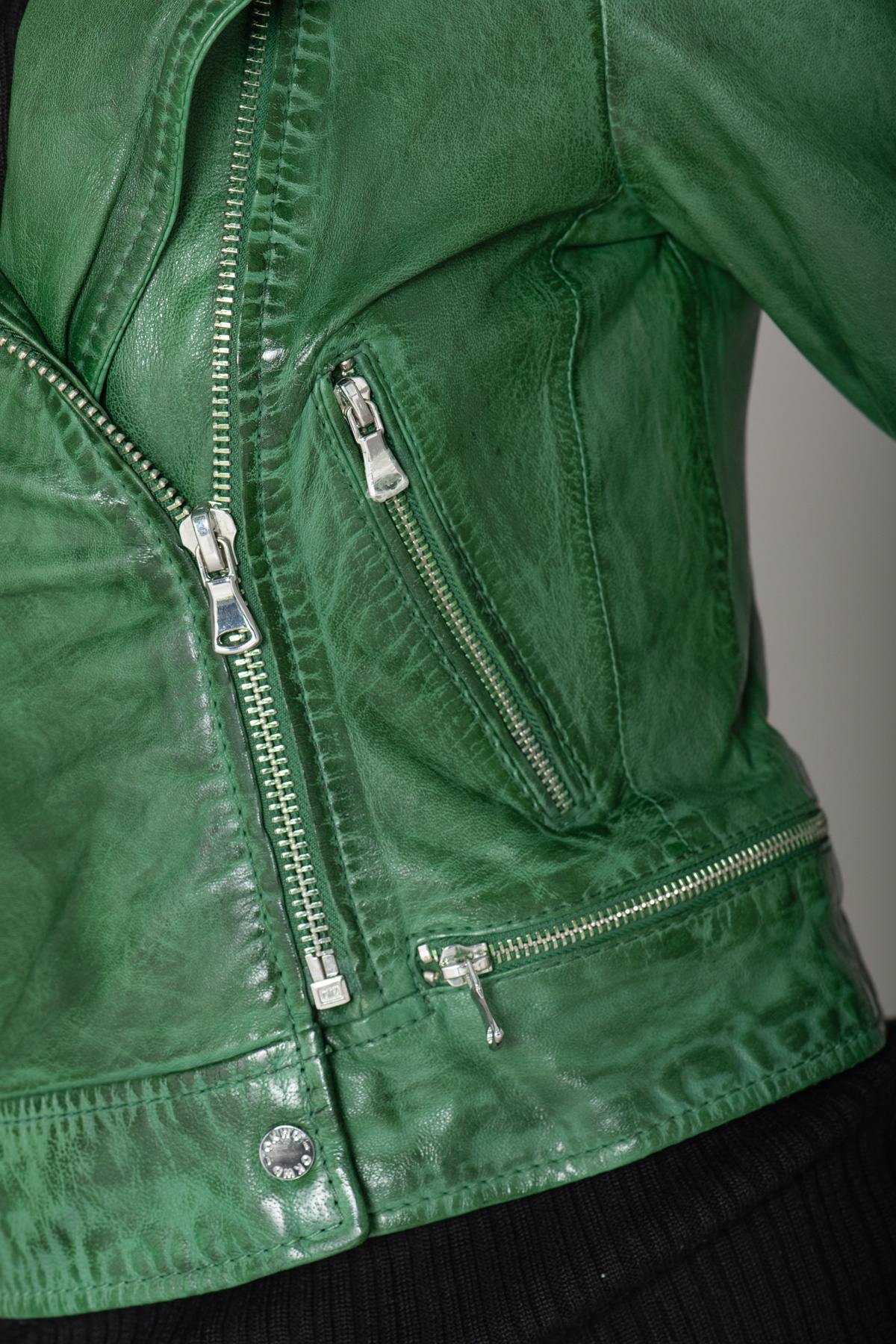 Short green leather Biker Jacket - Image n°14