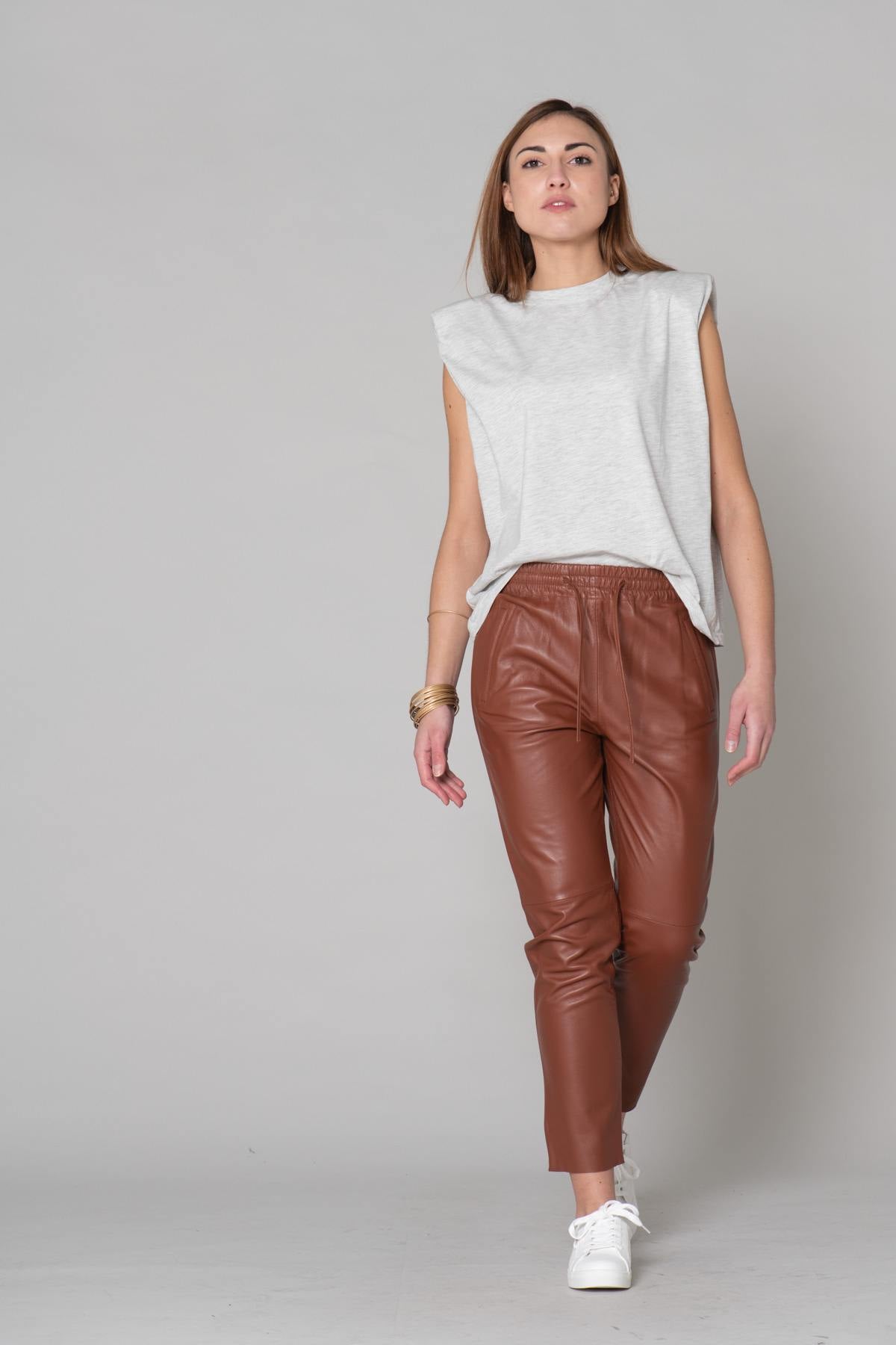 Brown leather jogger pants - Image n°14