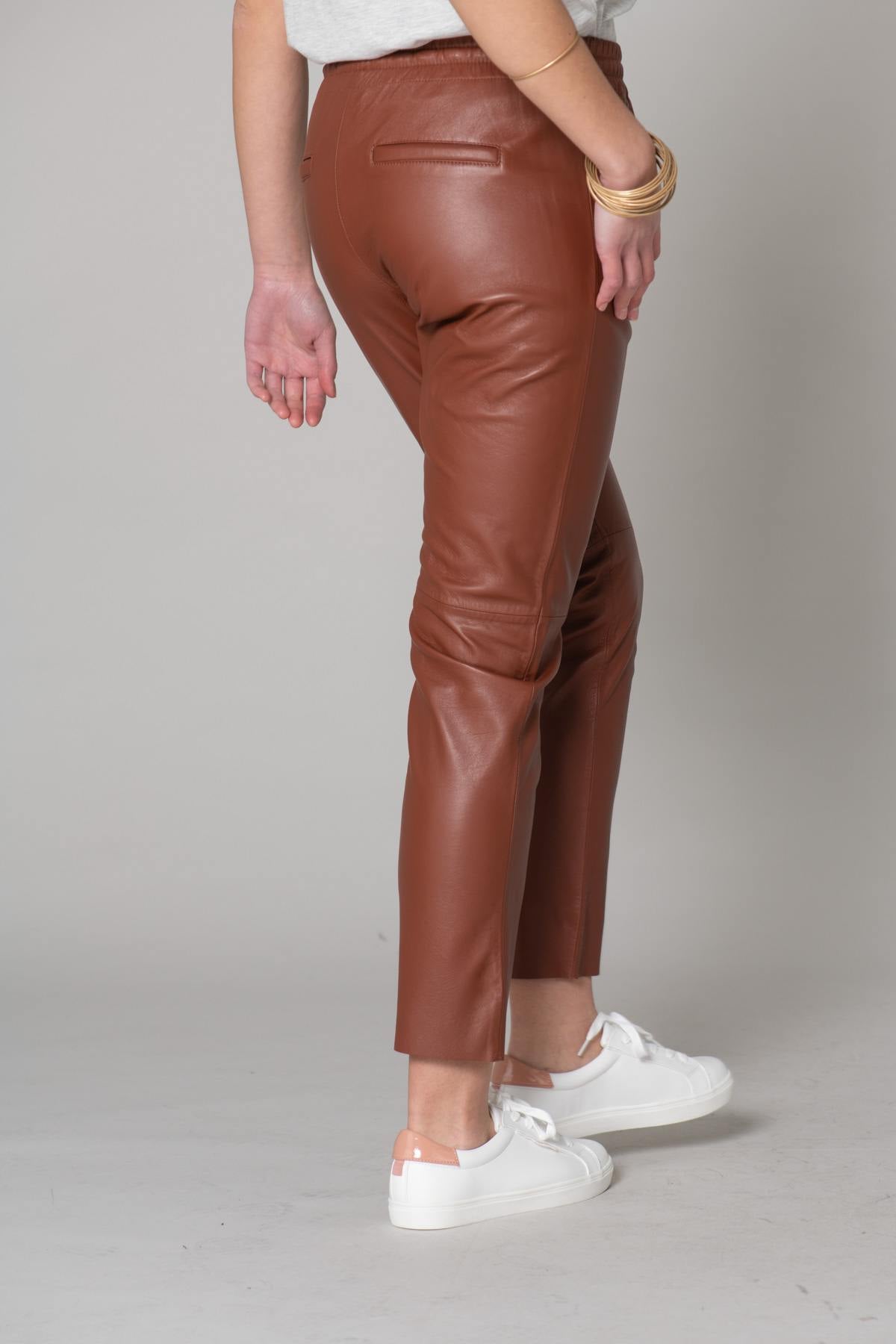 Brown leather jogger pants - Image n°10