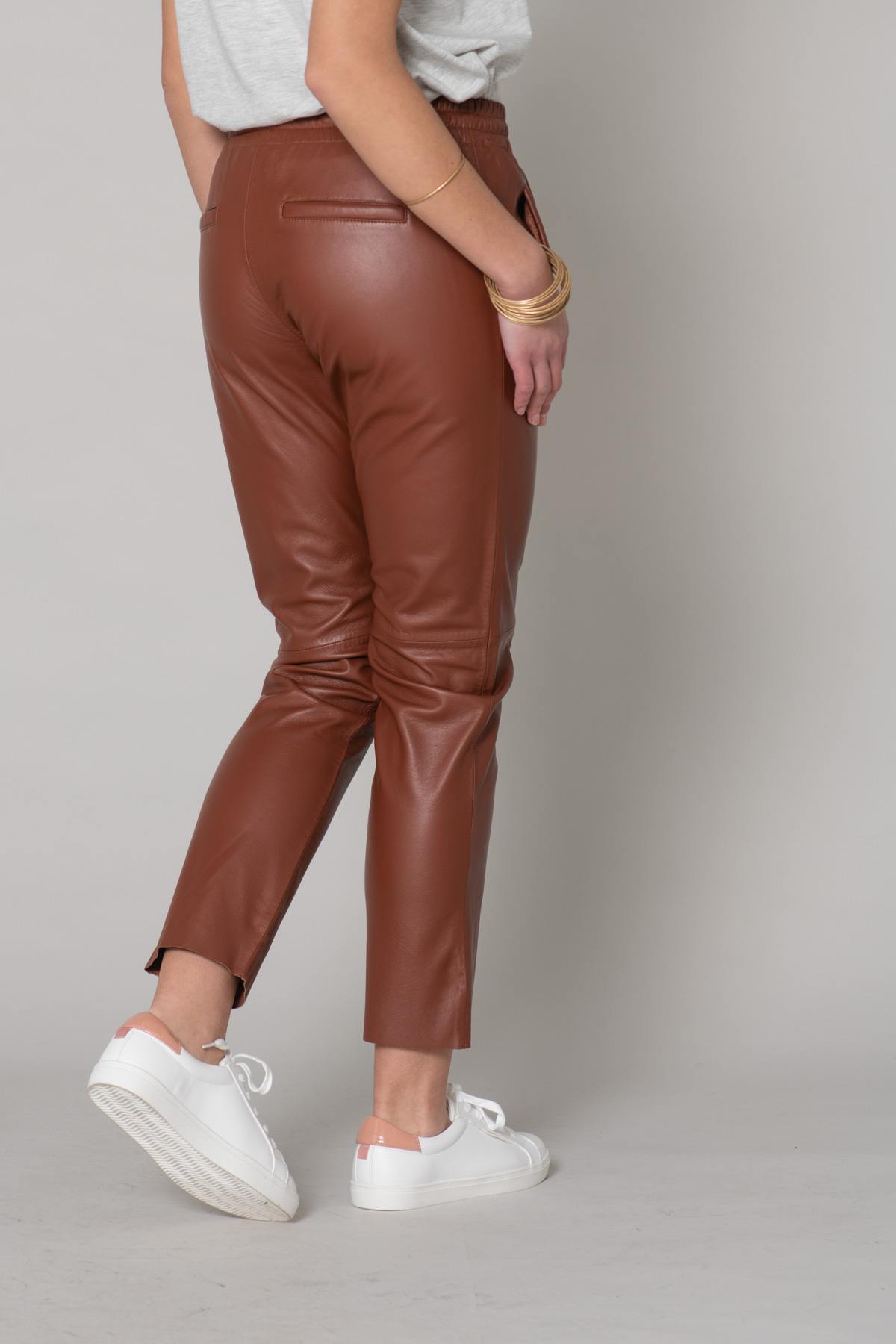 Brown leather jogger pants - Image n°17