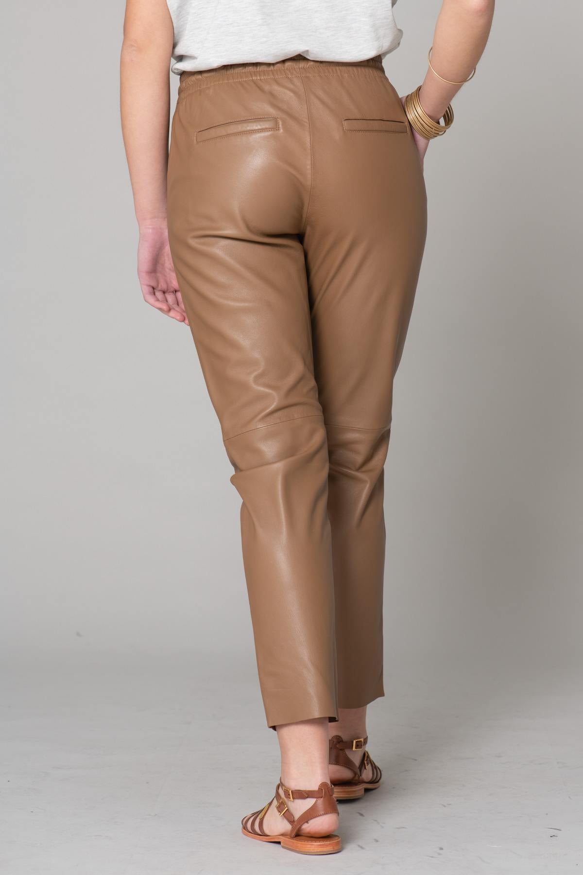 Coffee brown leather joggers - Image n°14