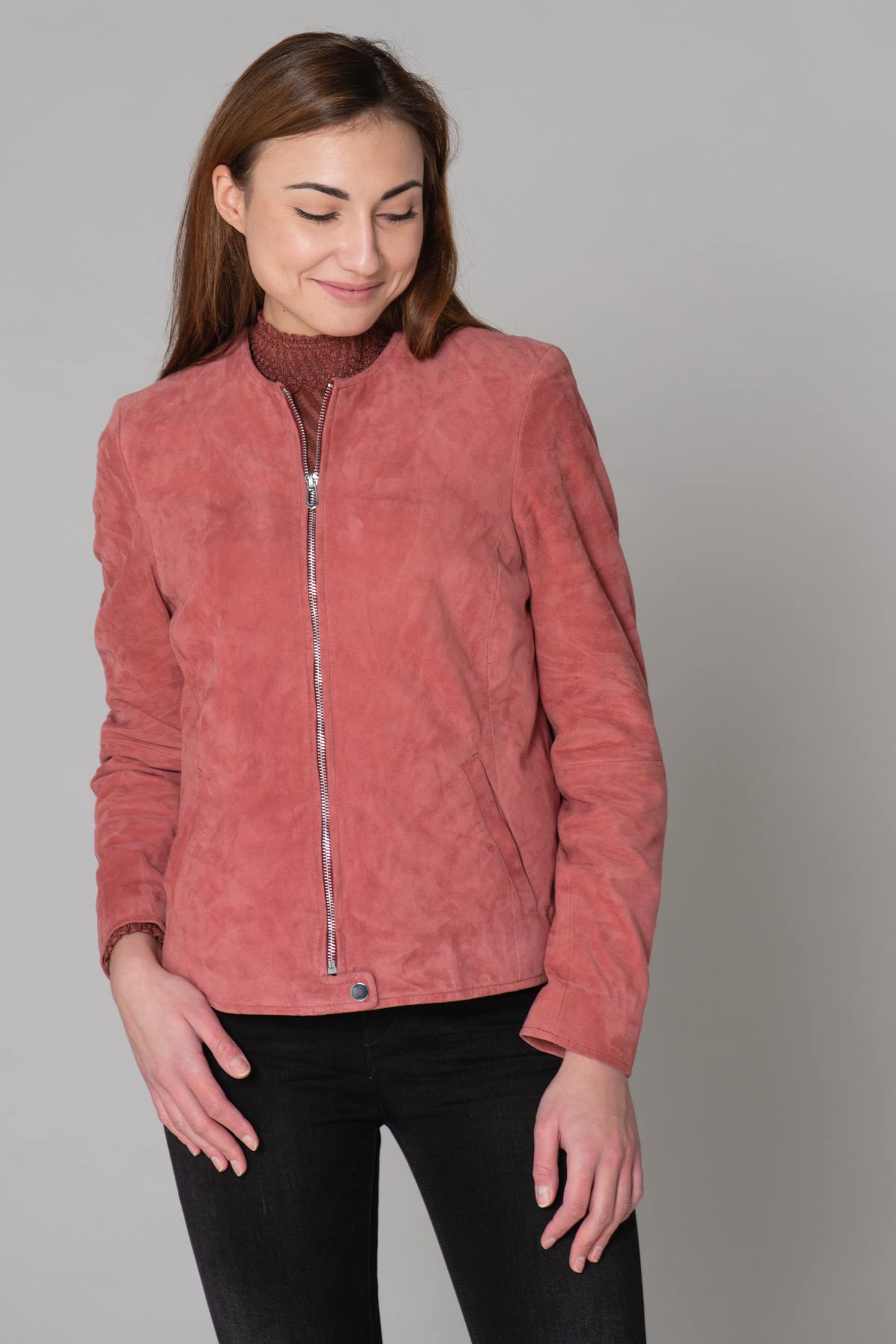 Pastel pink suede leather jacket - Image n°12