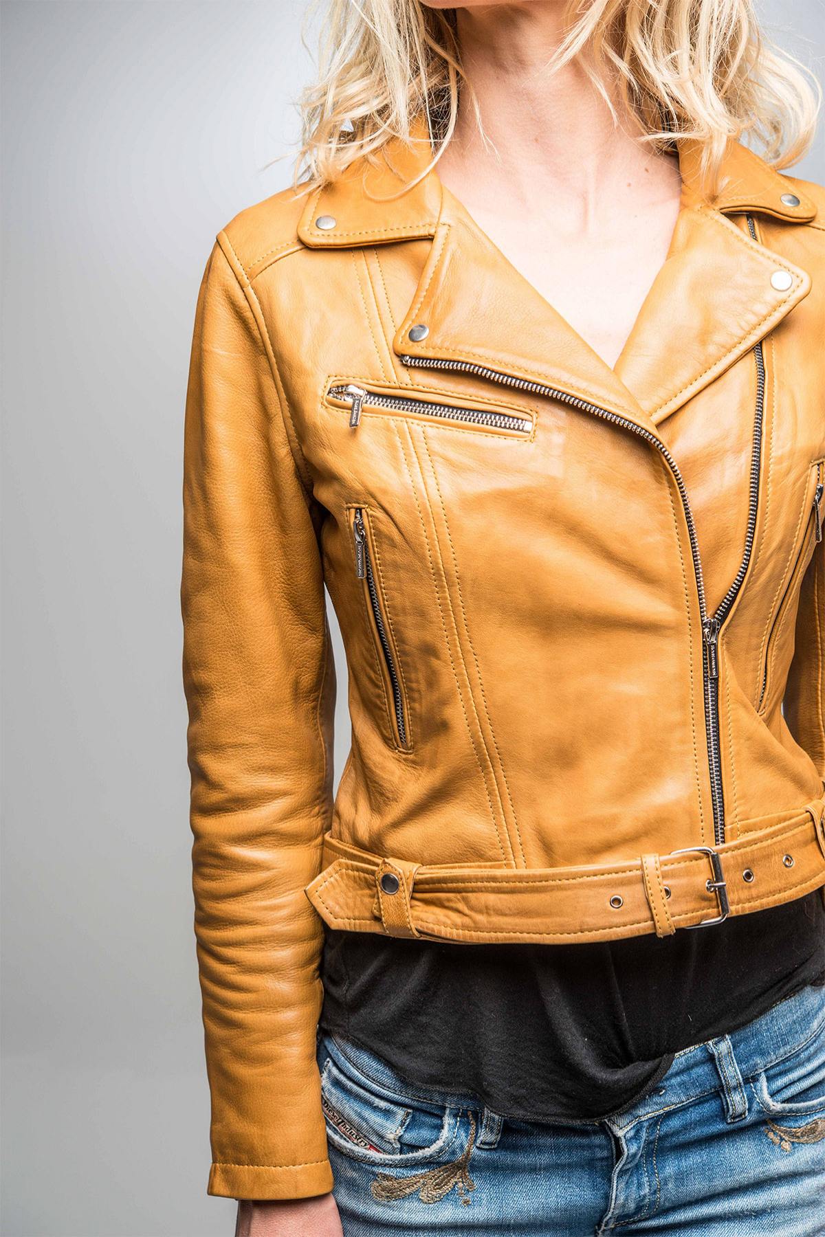 Women's Biker Jacket in mustard yellow leather - Image n°6