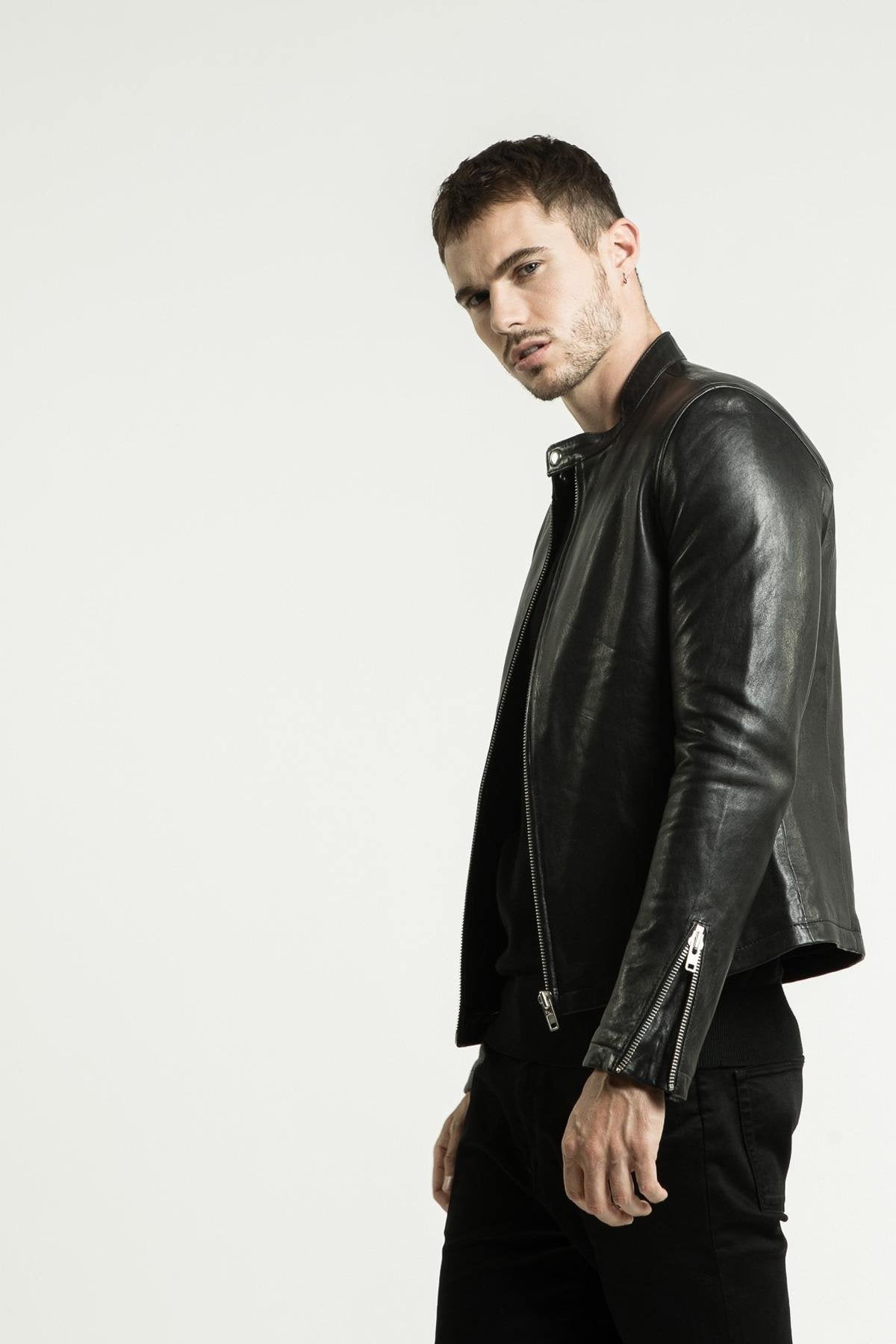 Black leather jacket with snap collar - Image n°12