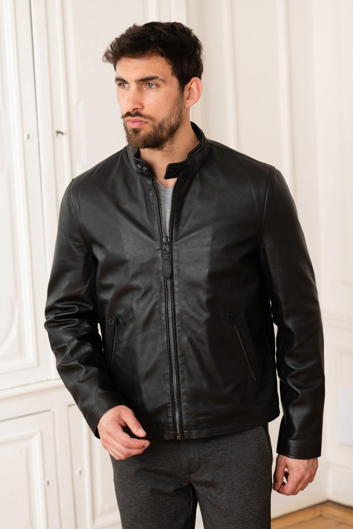 Black leather jacket with biker collar - Image n°3