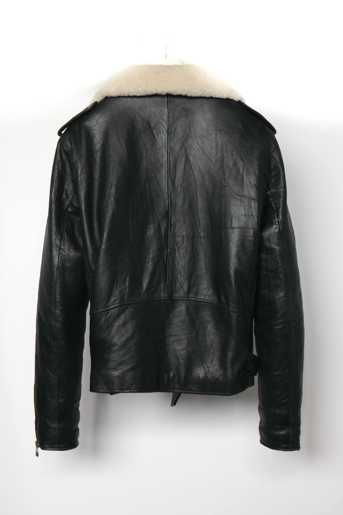 Men's leather Biker Jacket with sheepskin collar - Image n°2