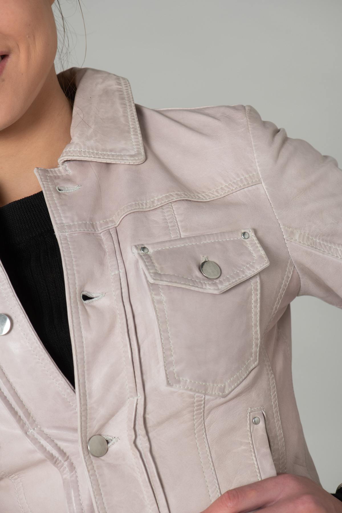 Pale pink leather jacket - Image n°9