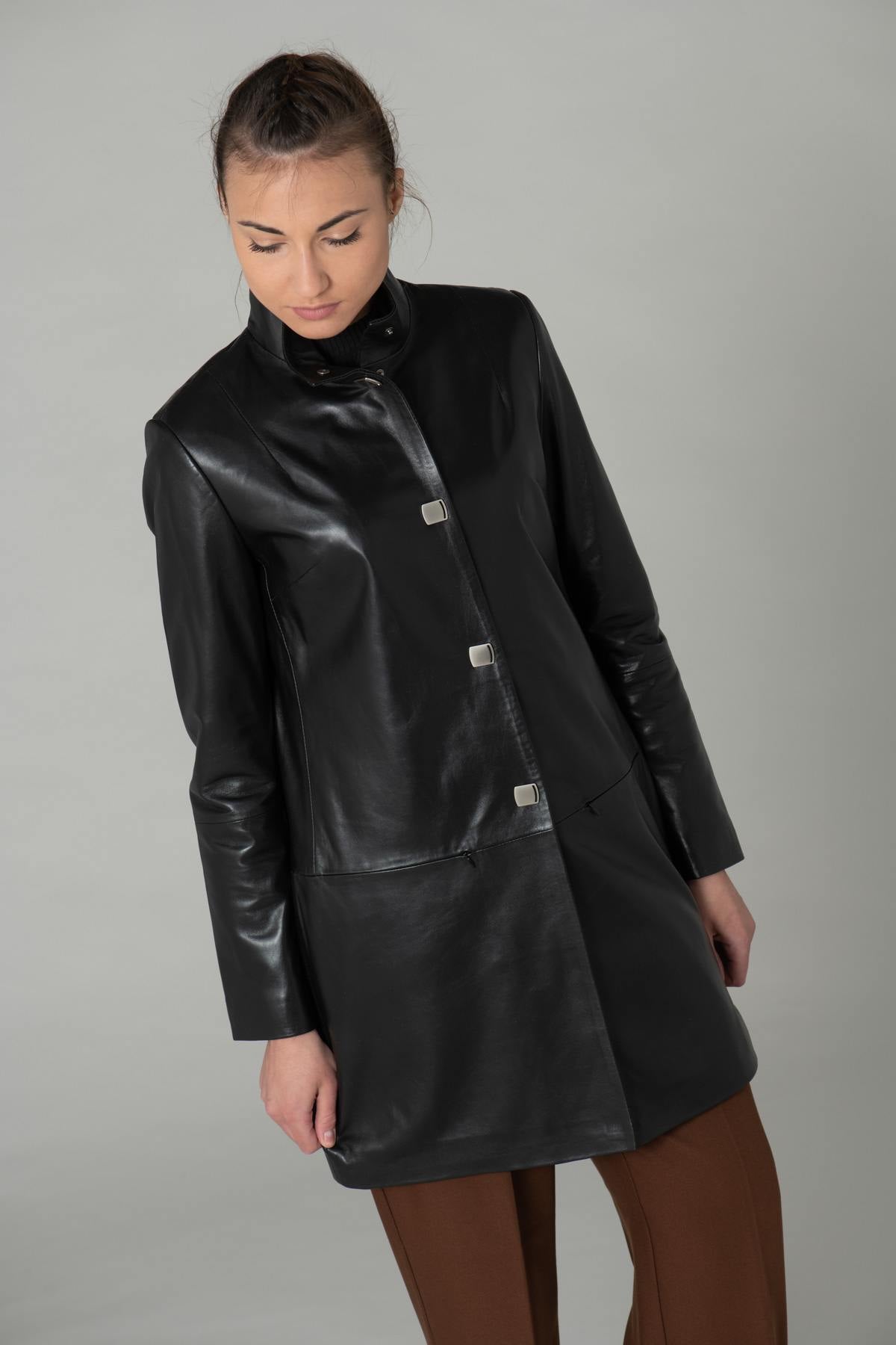 Women's black leather coat - Image n°6