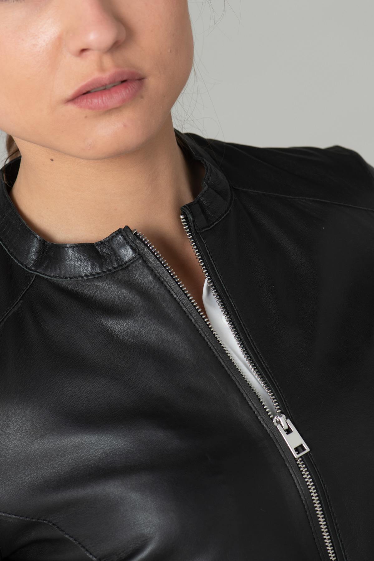 Black smooth leather jacket - Image n°7