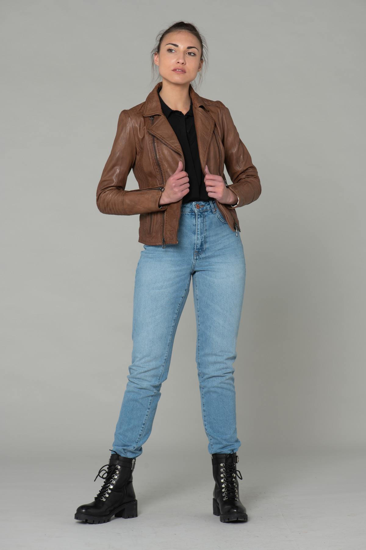 Perfecto in aged brown leather - Image n°2