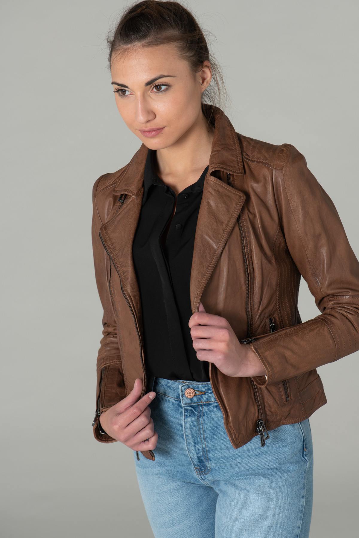 Perfecto in aged brown leather - Image n°4