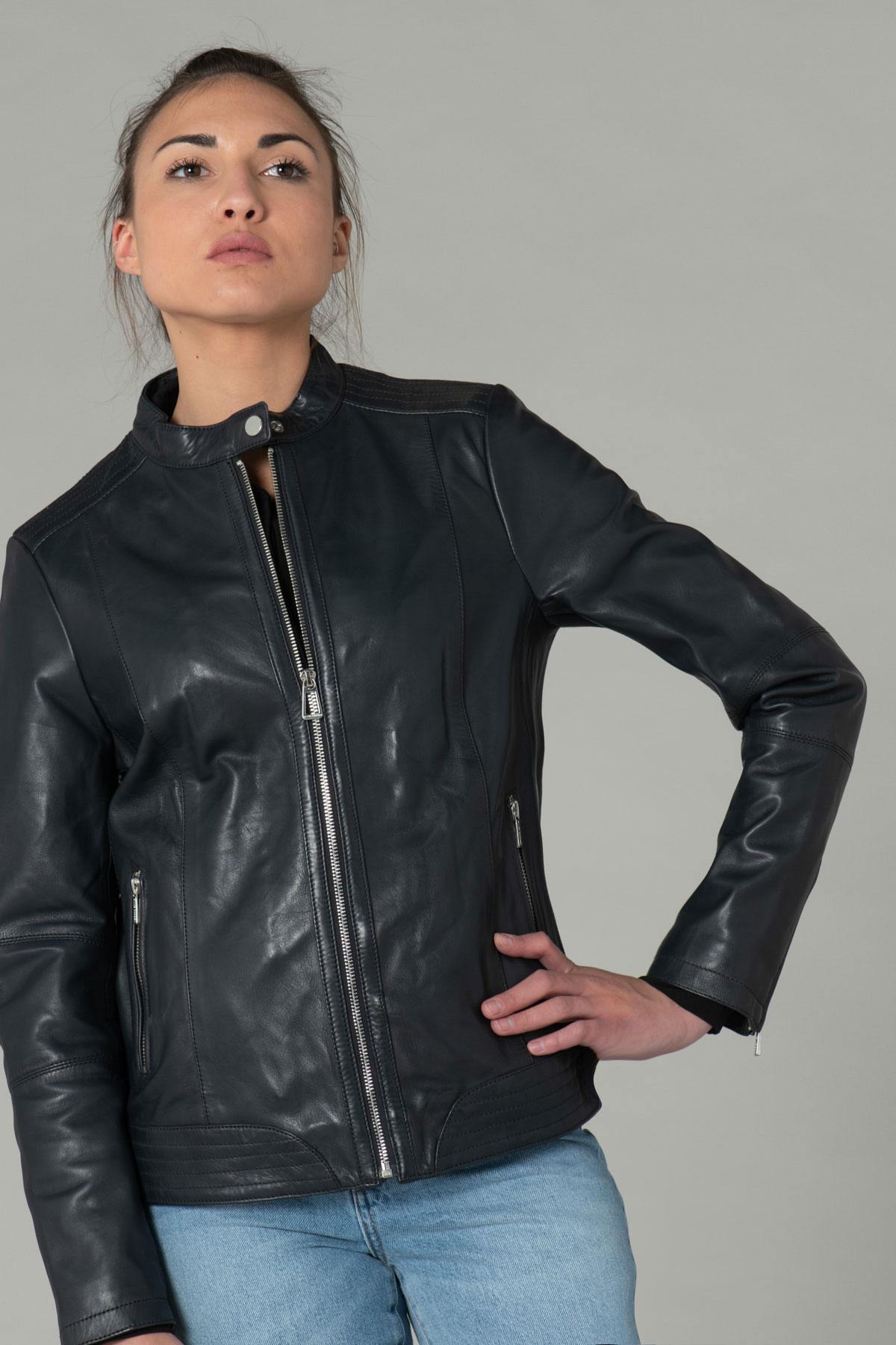 Large size navy leather jacket - Image n°1