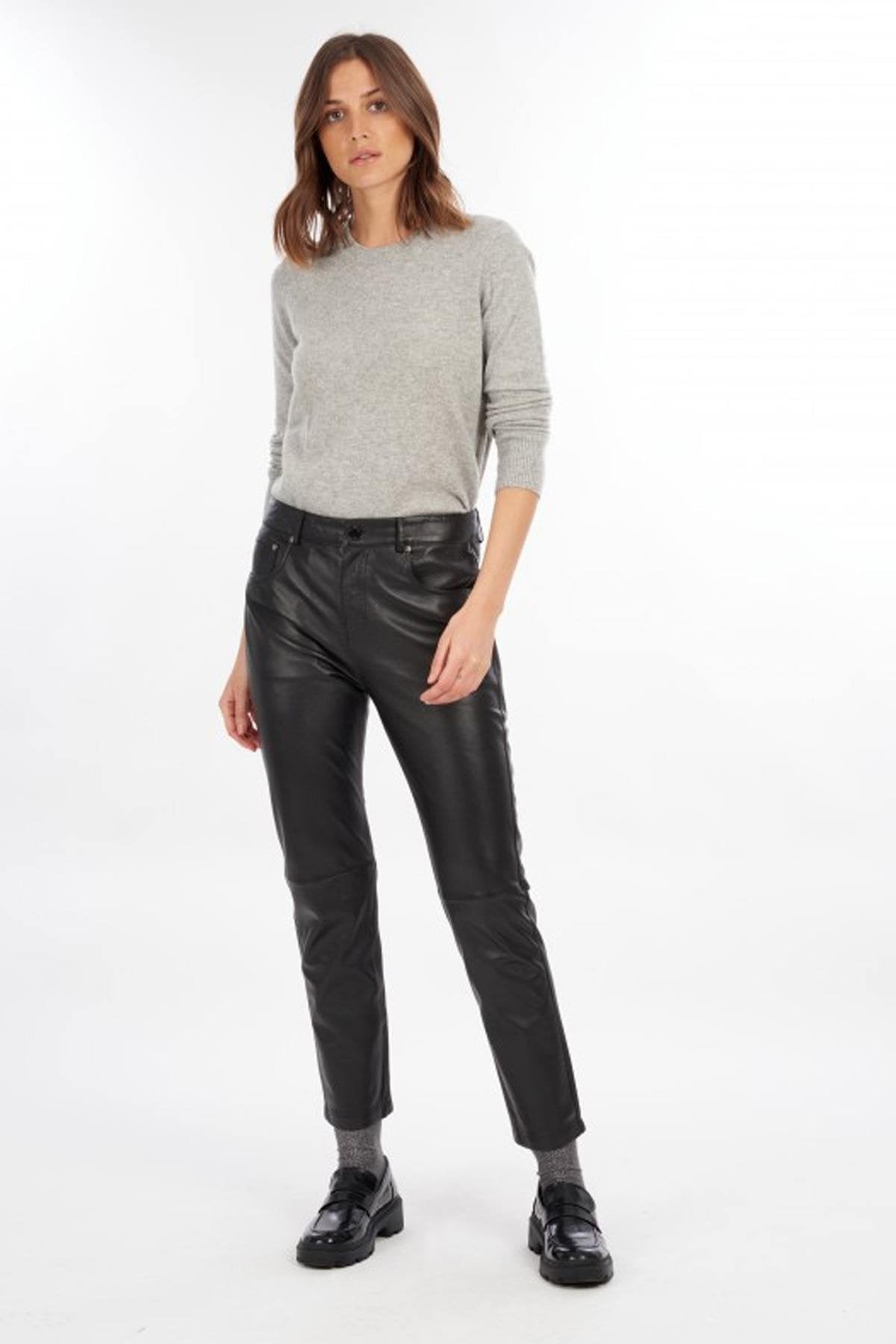 Straight pants in genuine leather - Image n°9