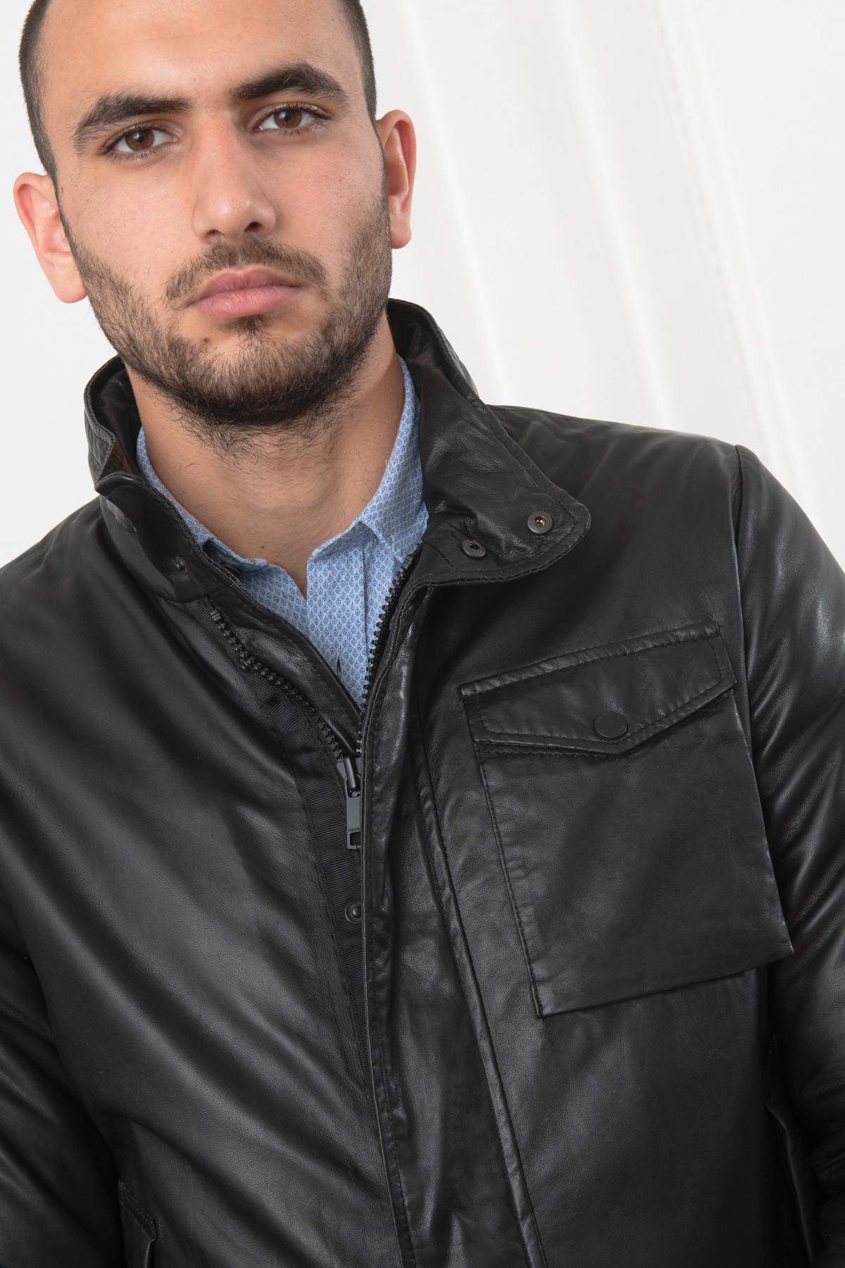 Stand-up collar jacket in black lambskin - Image n°5