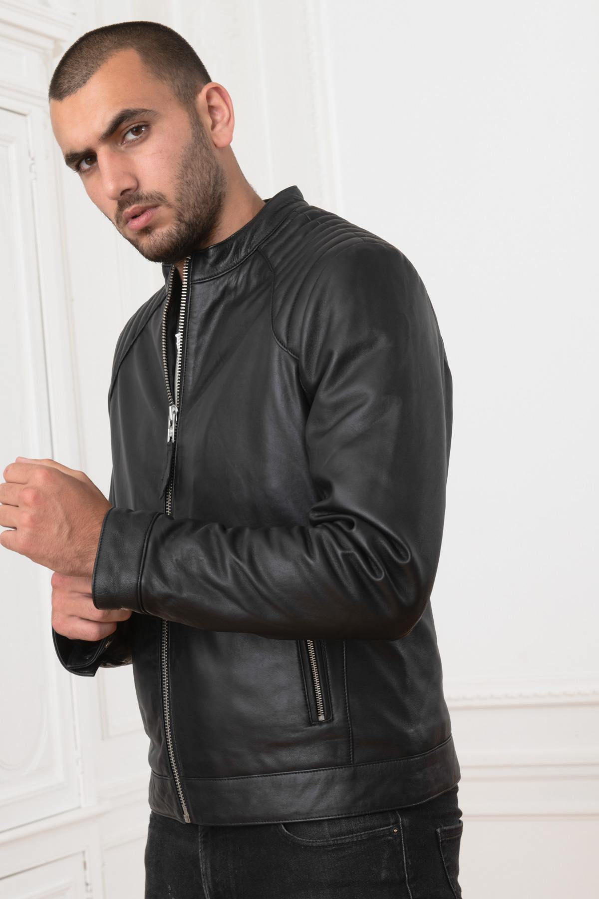 Black lambskin leather jacket - Image n°3