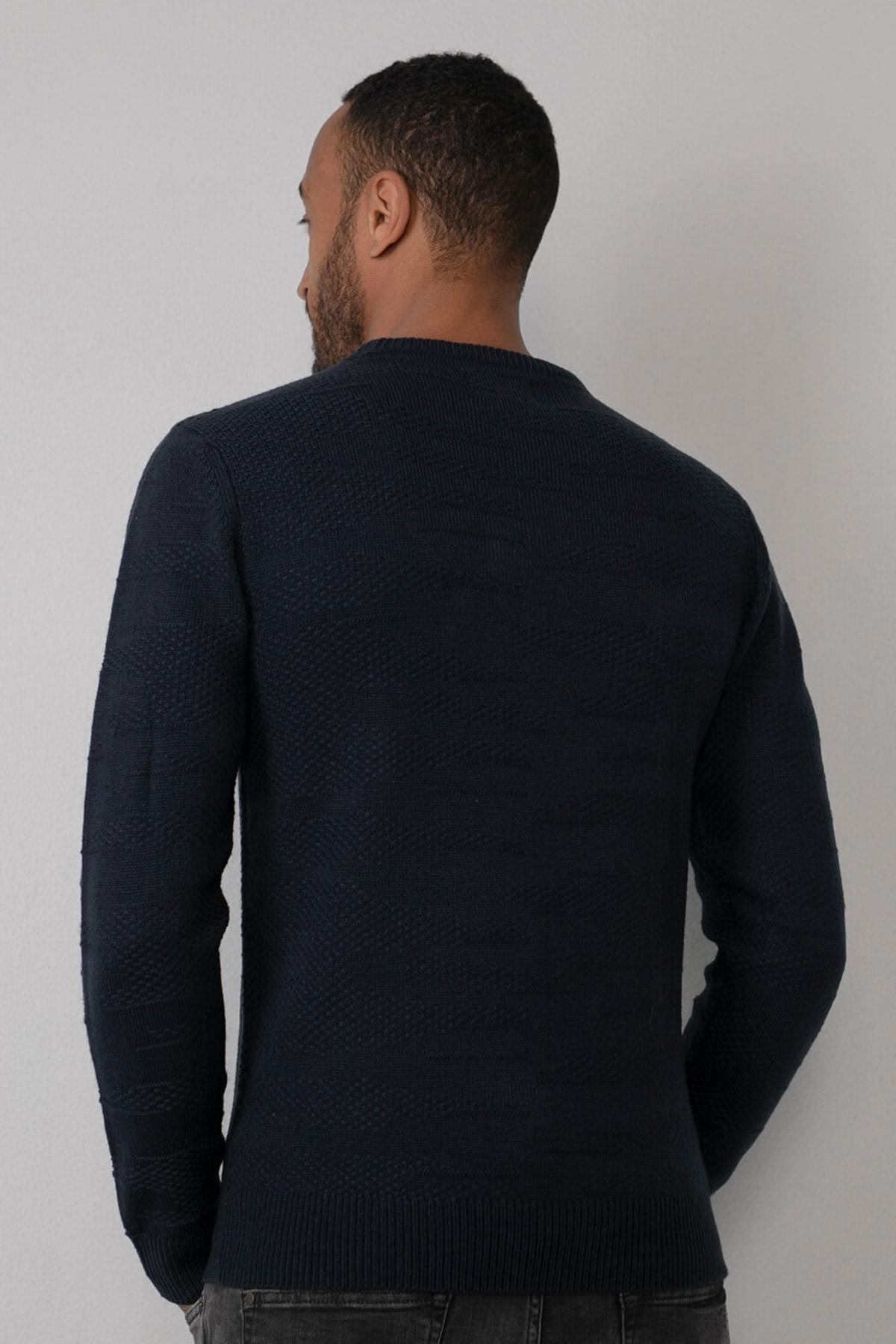 Navy blue round neck sweater - Image n°3