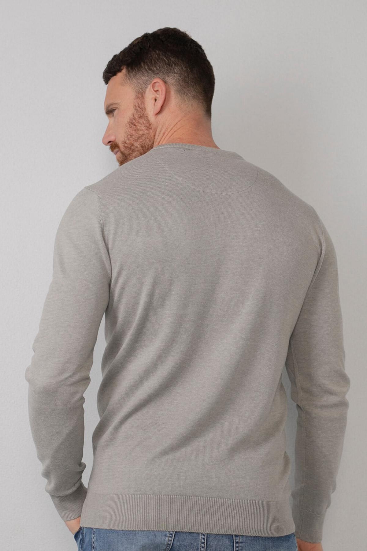 Light gray fine knit sweater - Image n°3