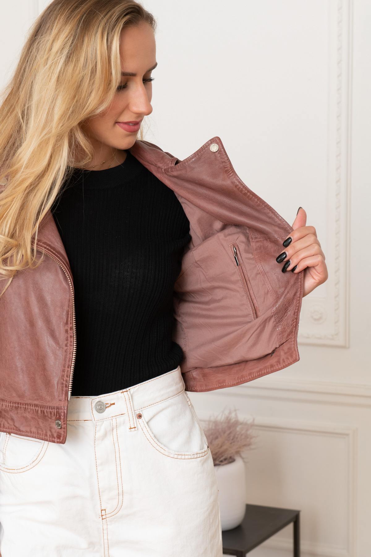 Women's aged pink Biker Jacket - Image n°6