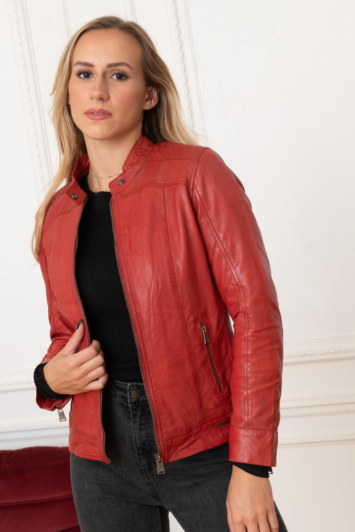 Women's red genuine leather jacket - Image n°8