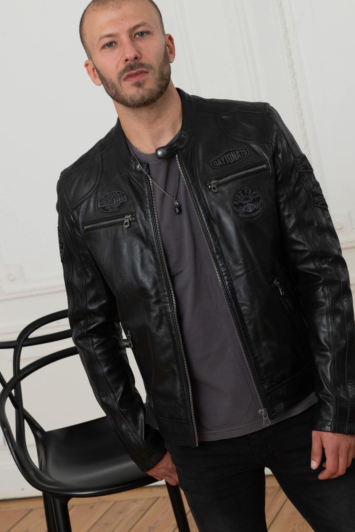 Men's black leather jacket - Image n°3