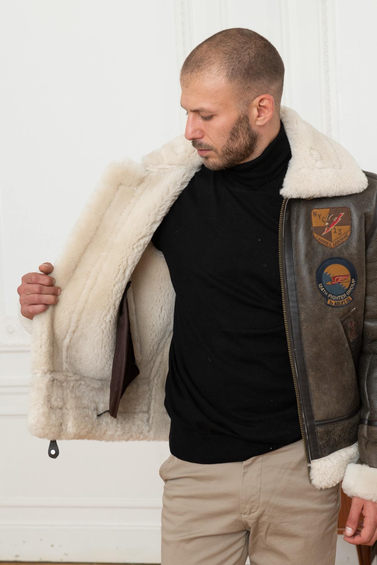 Bomber jacket in aged effect shearling - Image n°5