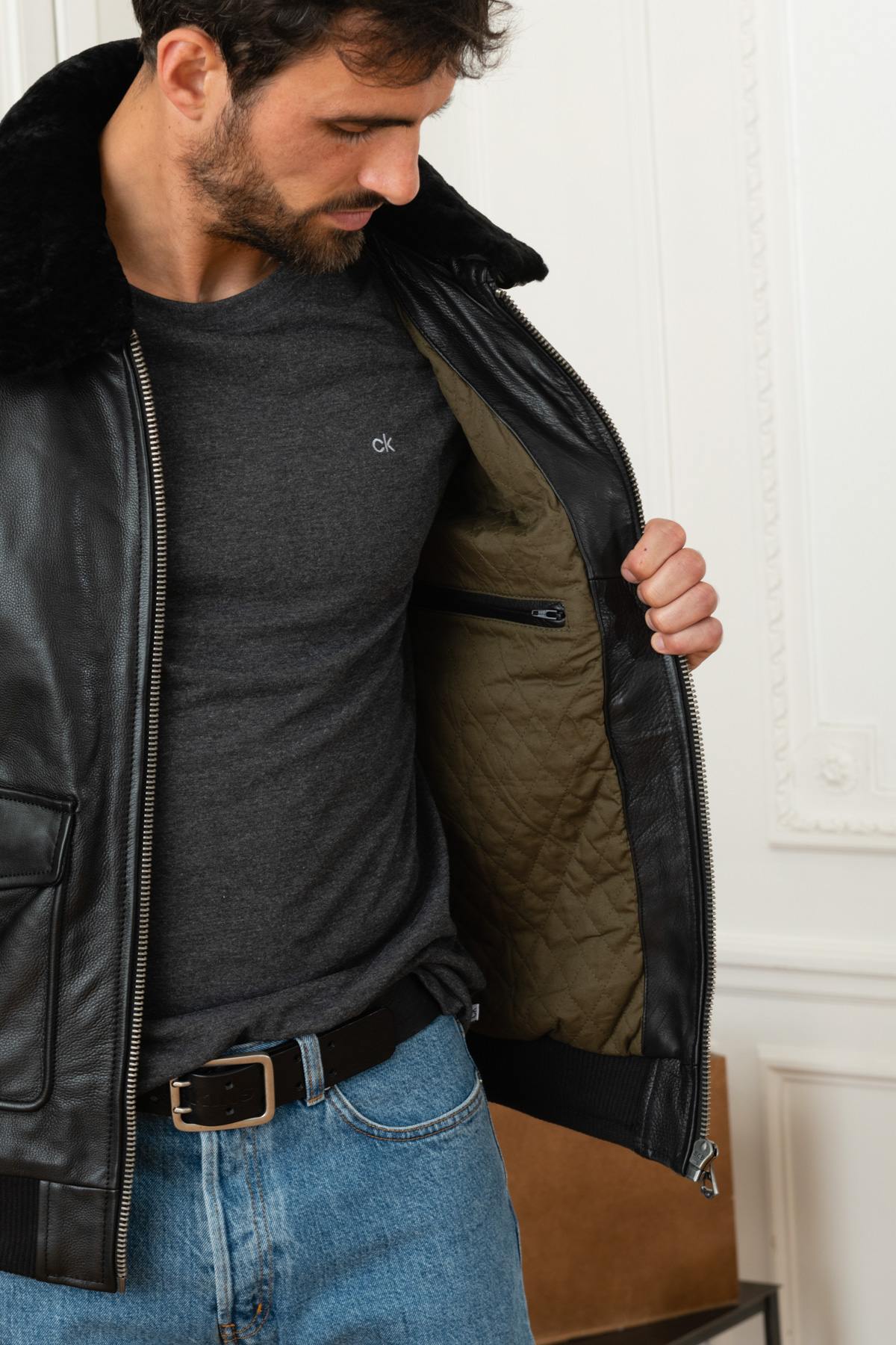 Diving cowhide leather bomber jacket - Image n°5