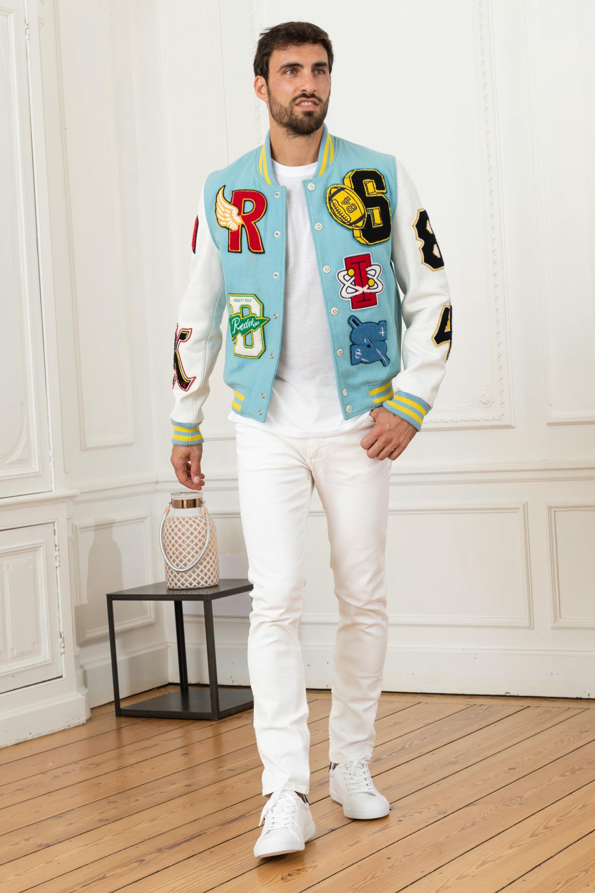 University teddy in white leather and sky blue textile - Image n°3