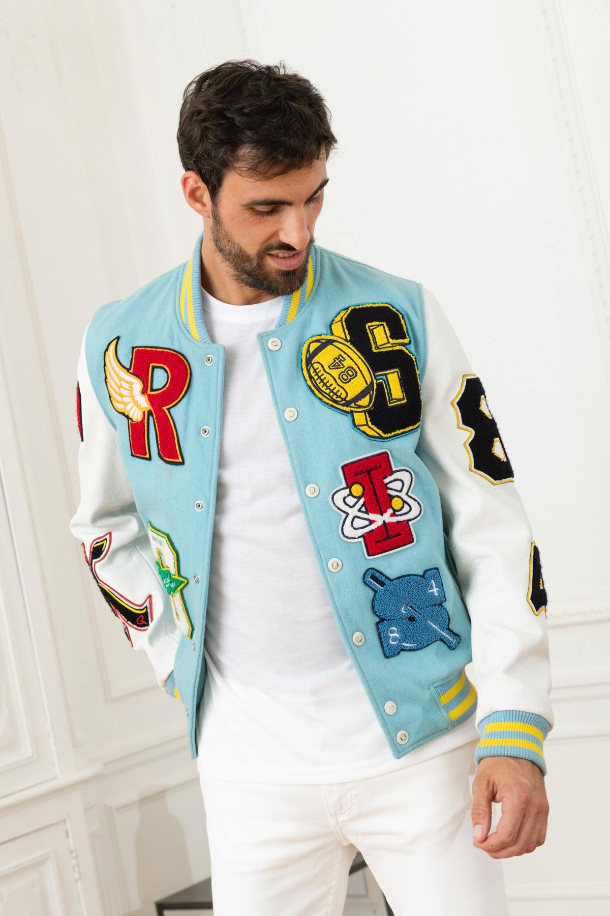 University teddy in white leather and sky blue textile - Image n°4