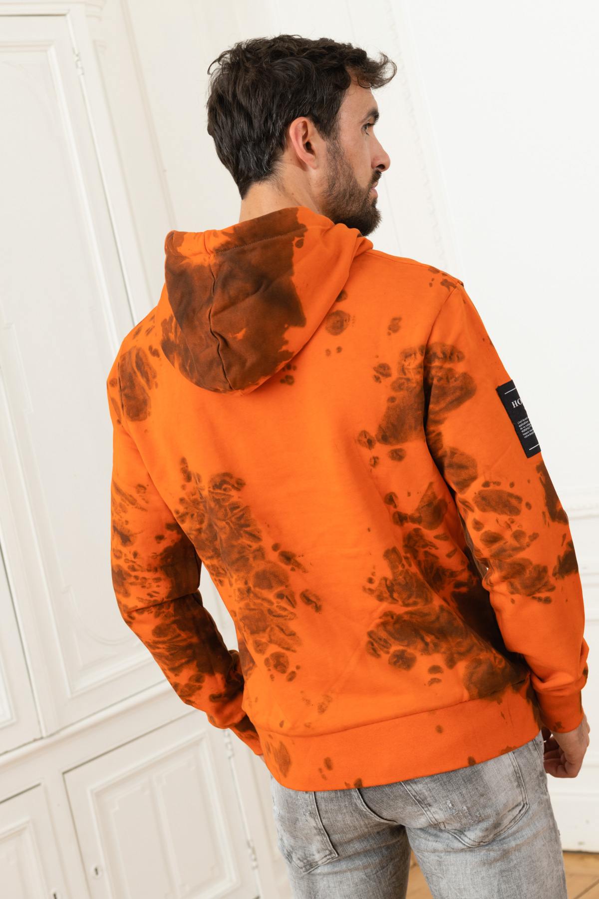 Men's orange camouflage sweater - Image n°3