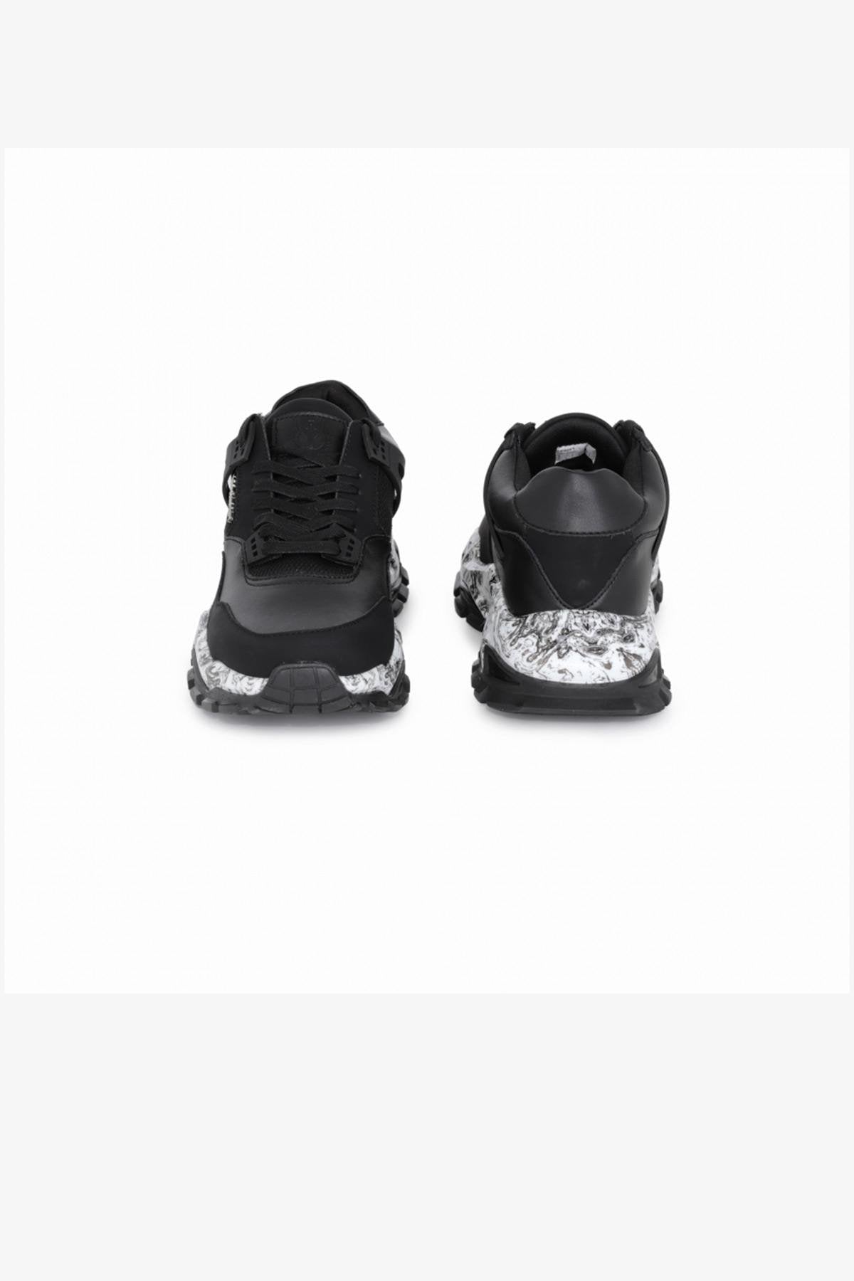 Black urban sneakers and printed soles - Image n°7