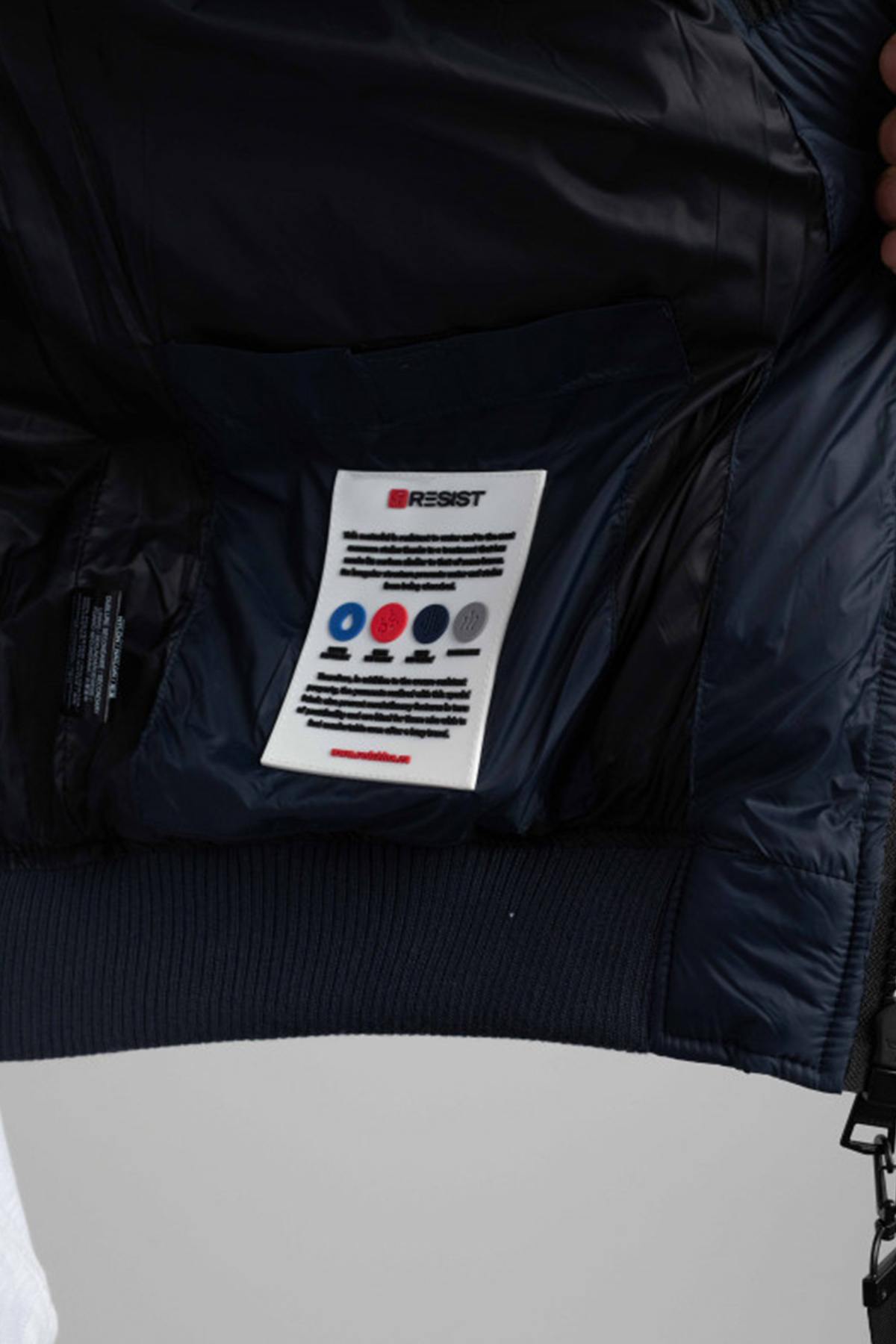 100% black nylon down jacket - Image n°7