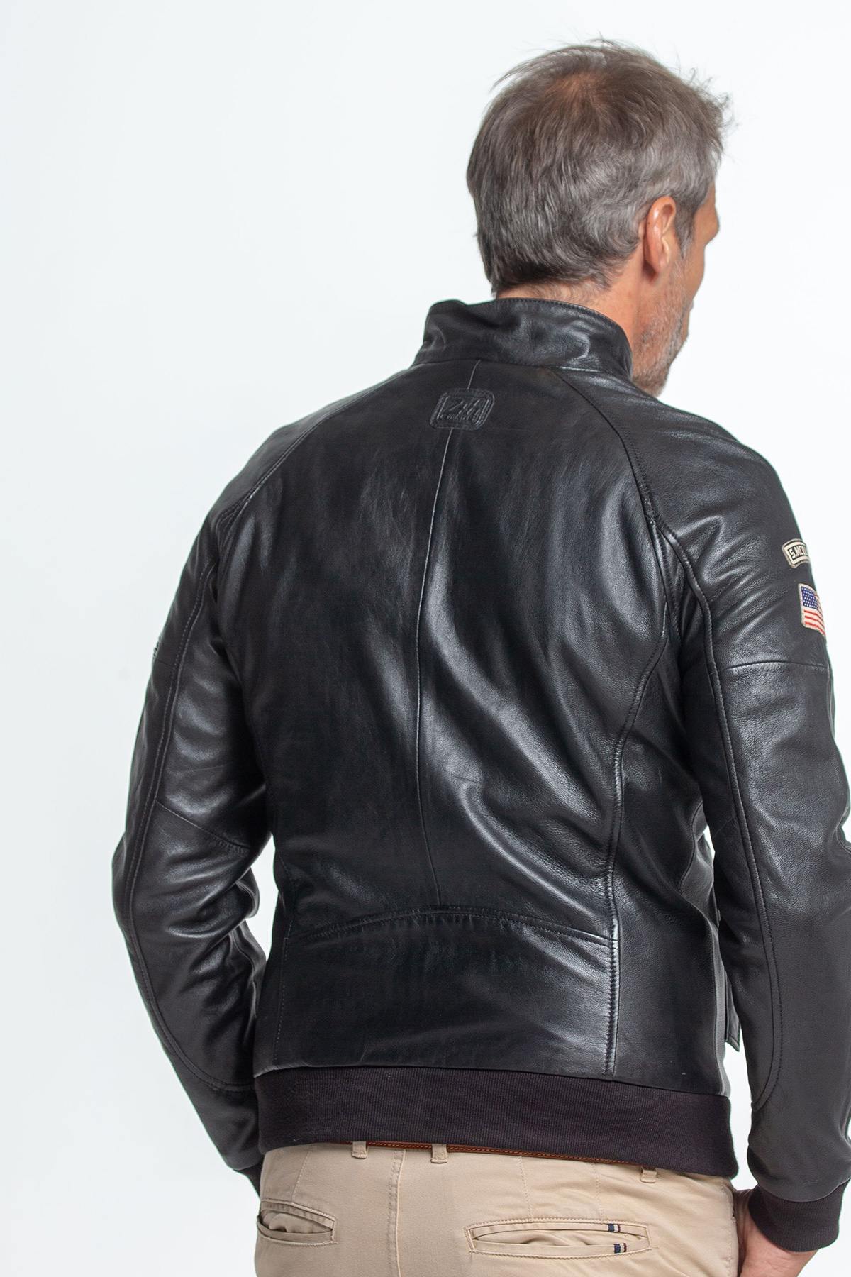 Steve McQueen signature black leather jacket - Image n°4